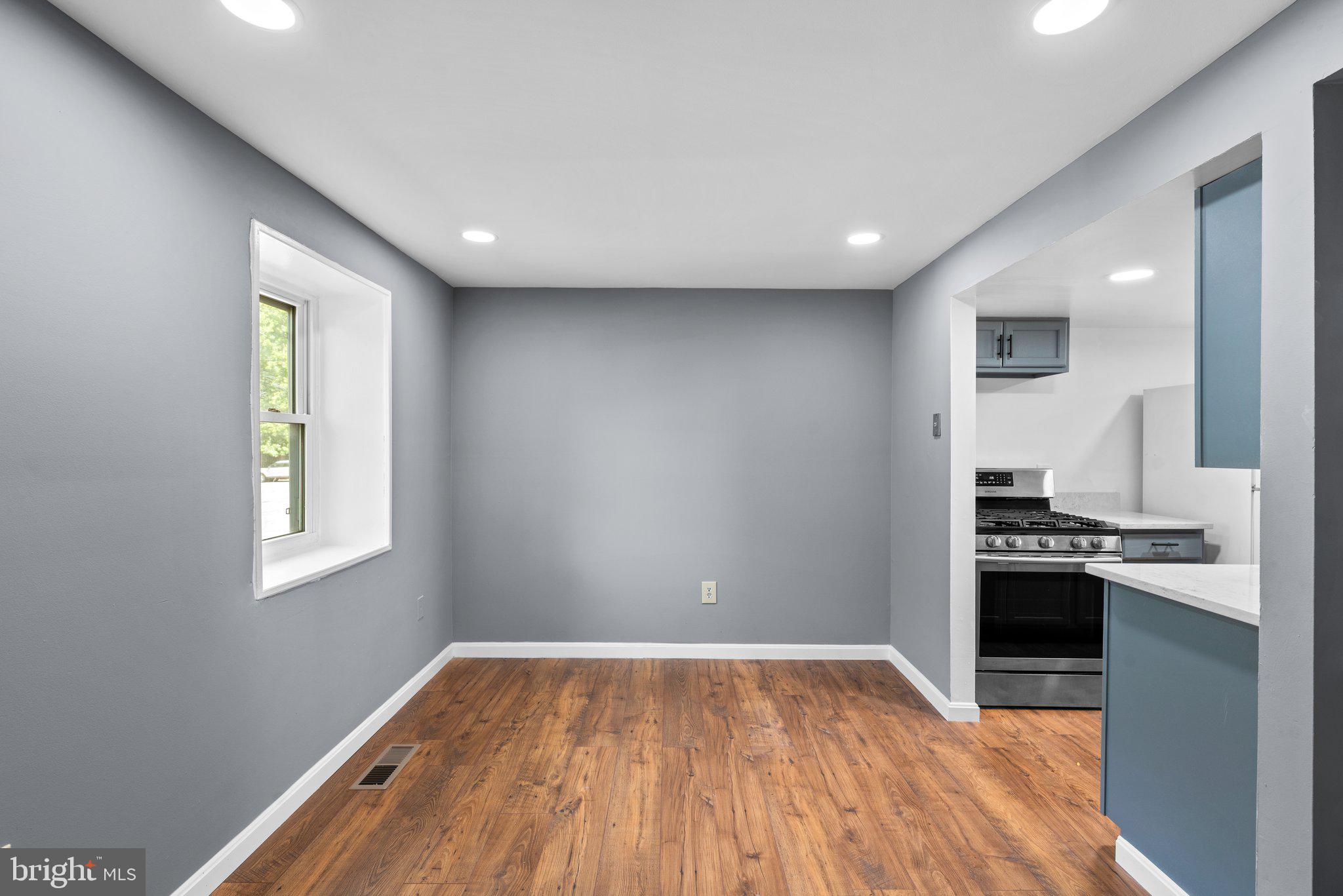 VILLAGE OF HARPERS CHOICE - Residential