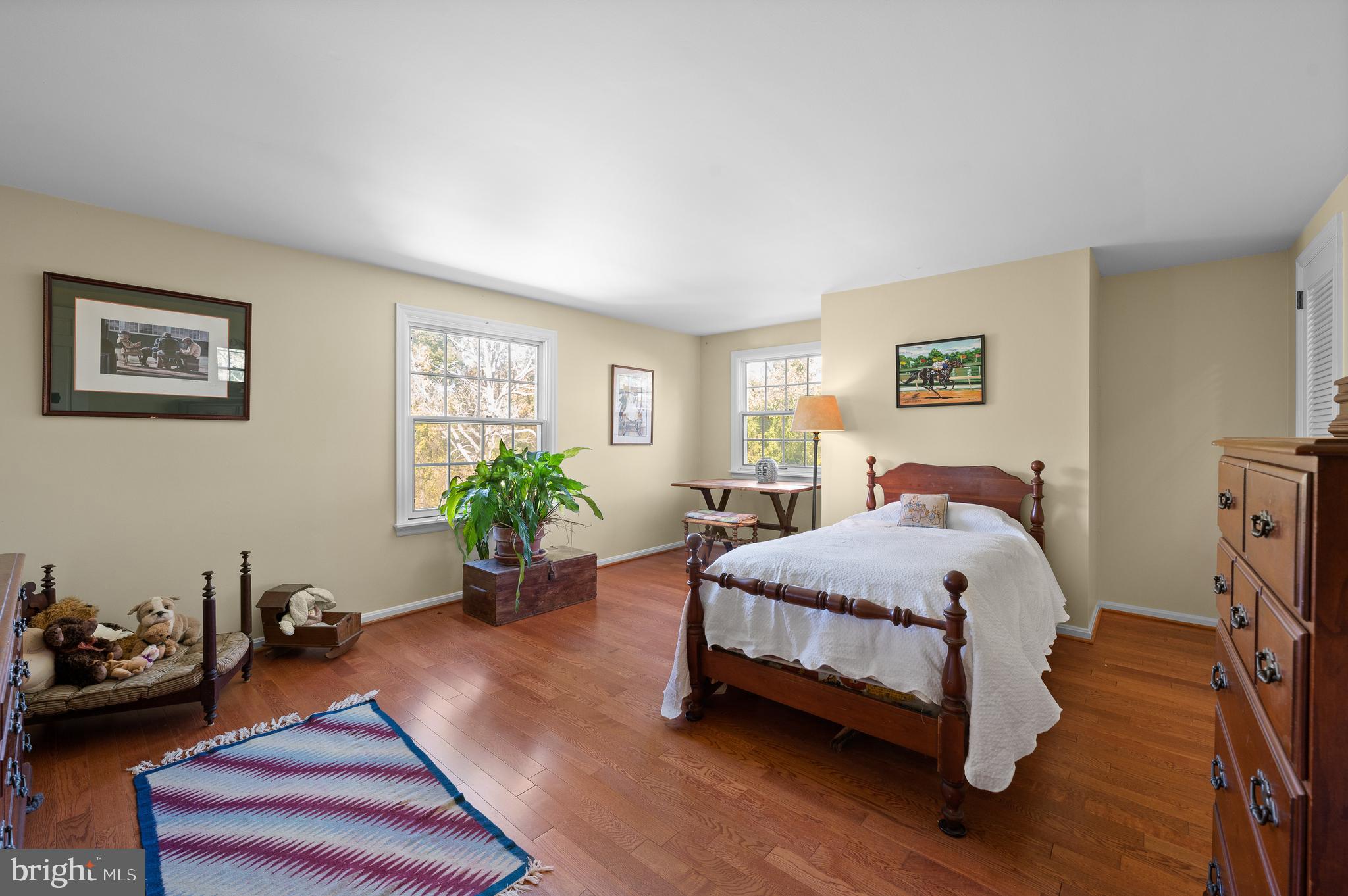 RADNOR HUNT - Residential