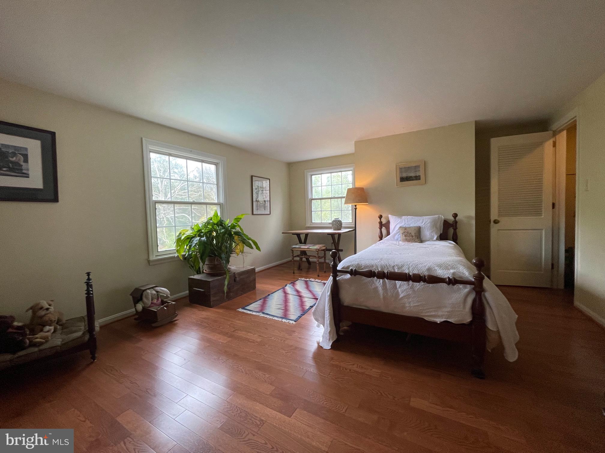 RADNOR HUNT - Residential