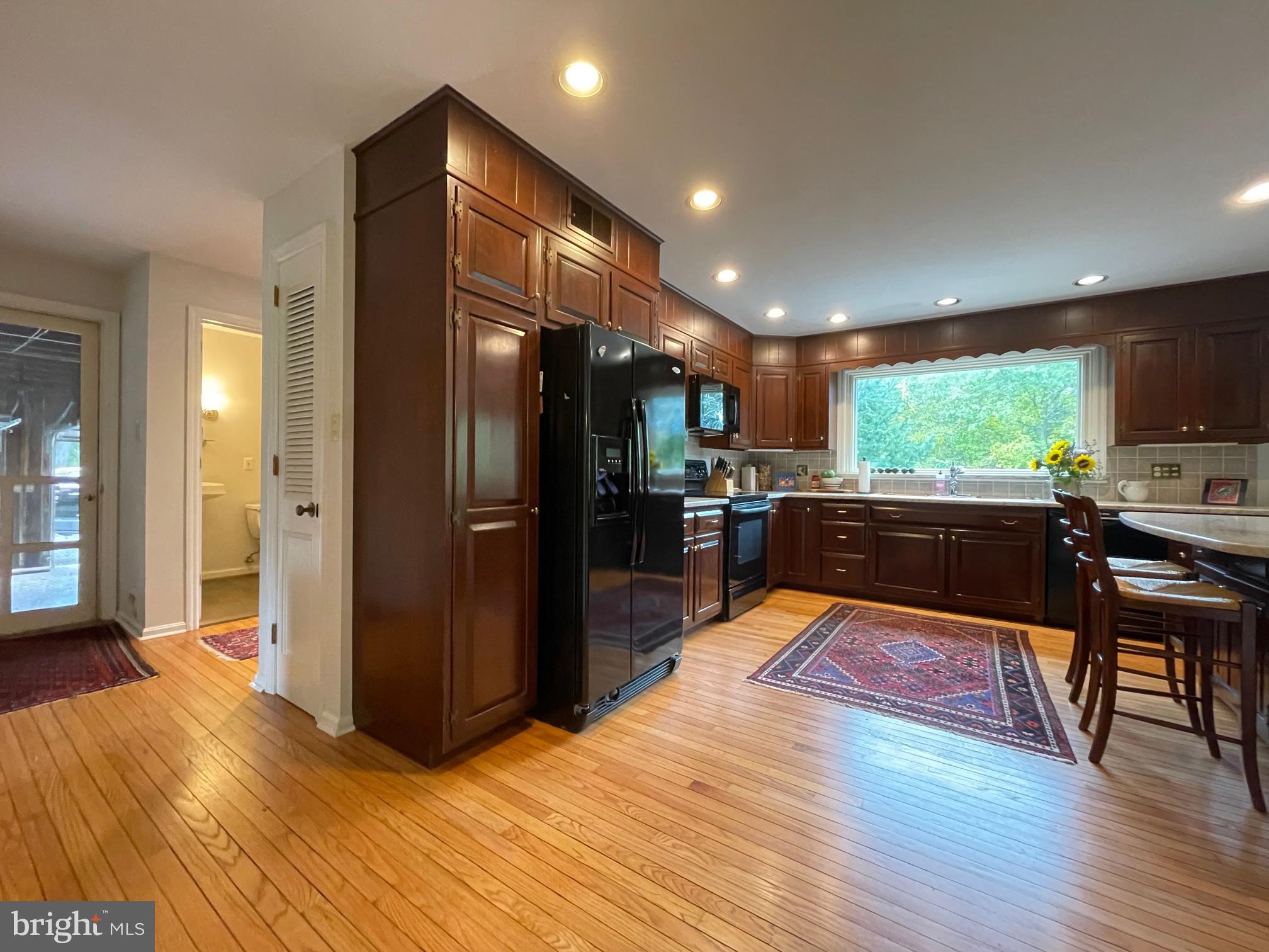 RADNOR HUNT - Residential