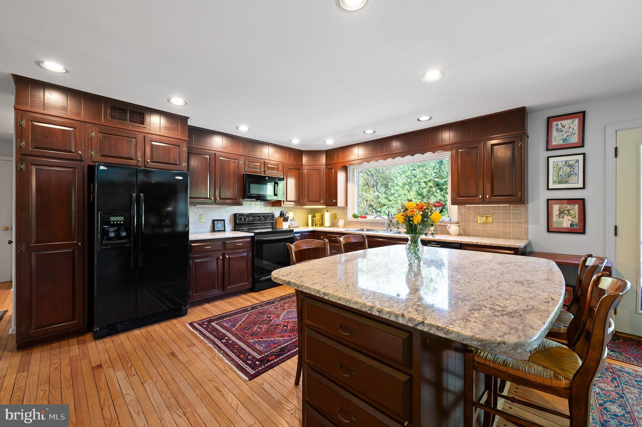 RADNOR HUNT - Residential