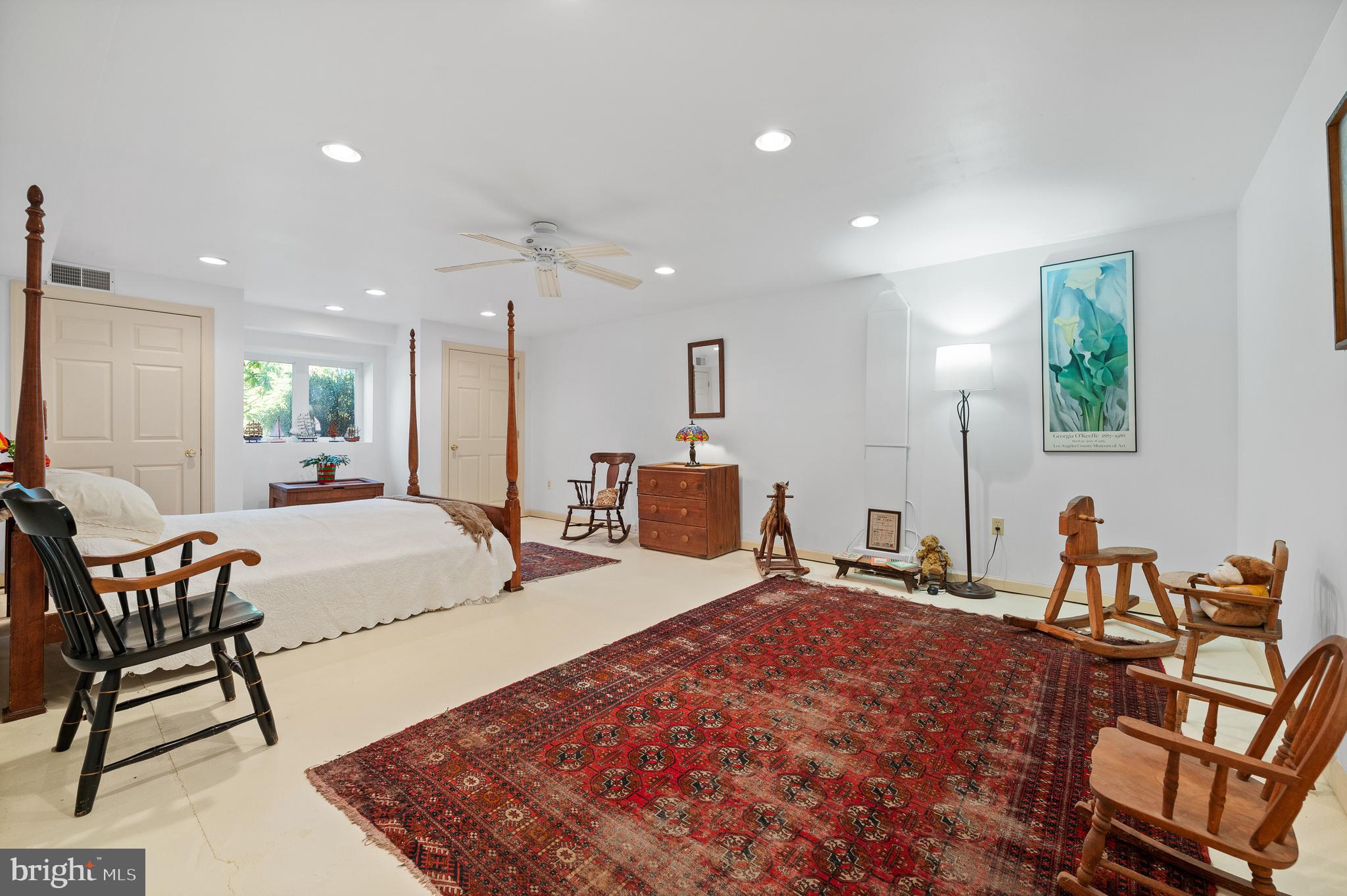 RADNOR HUNT - Residential