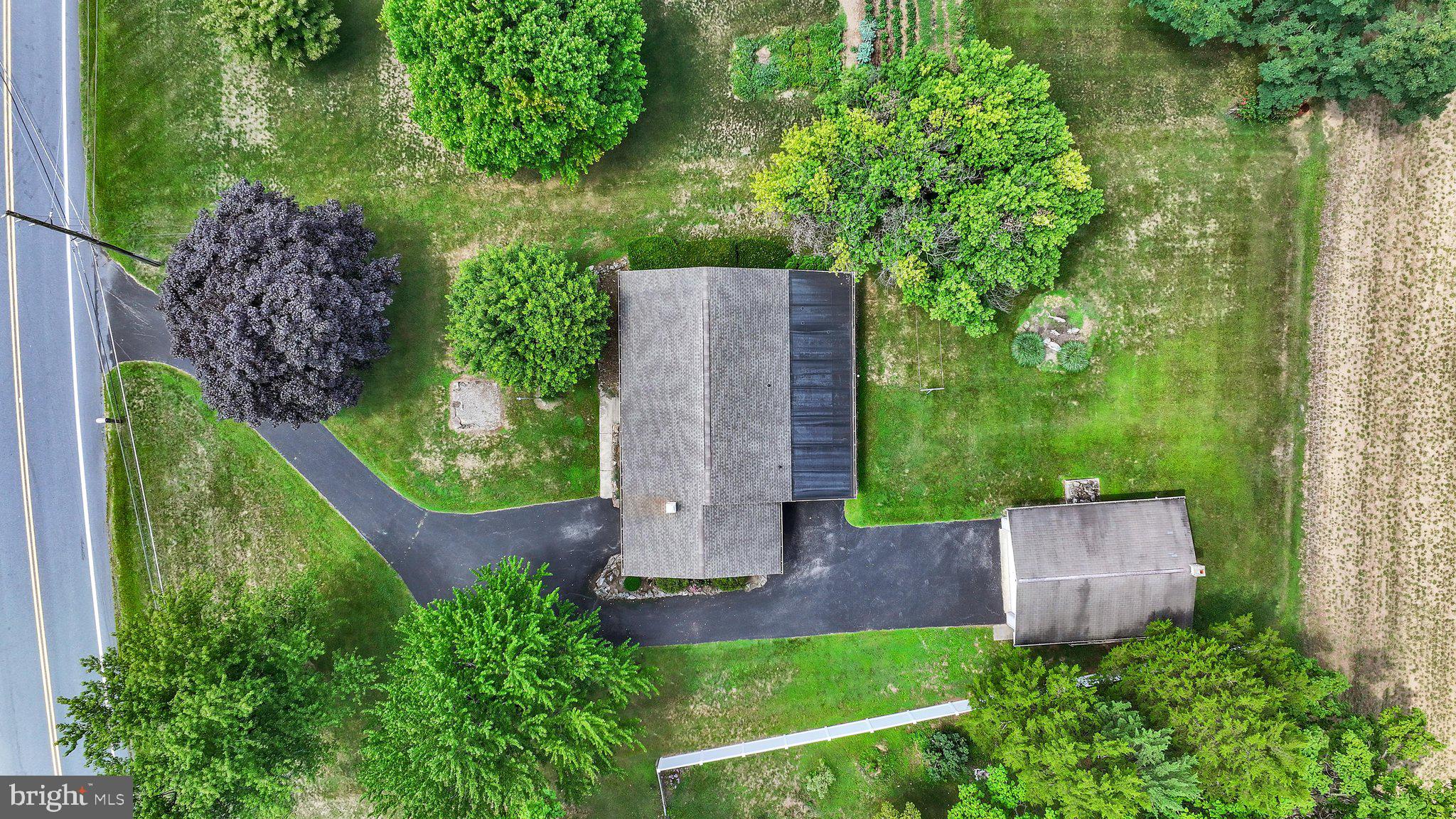 595 NEW SCHAEFFERSTOWN ROAD