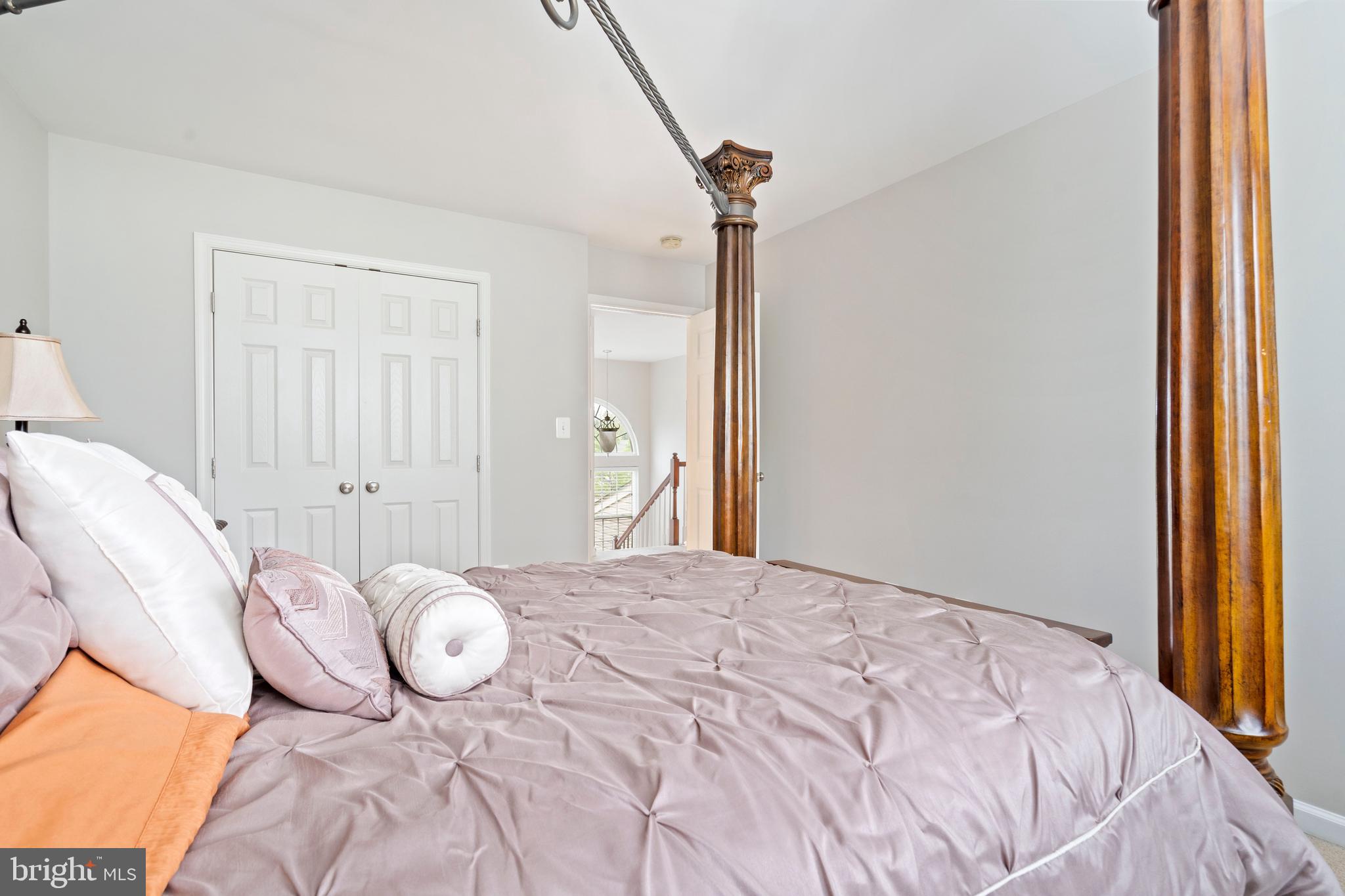 HOLLY CREEK - Residential