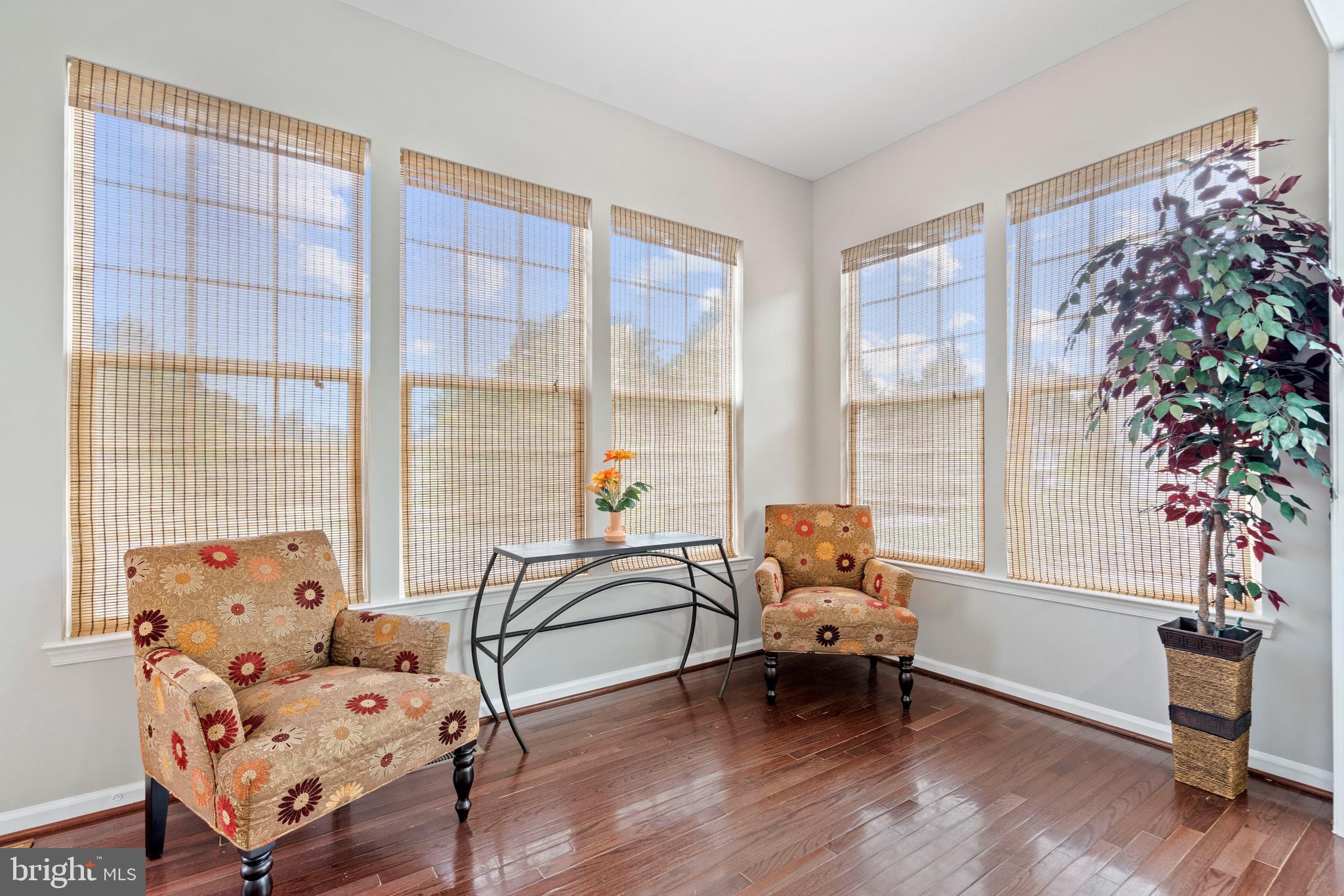 HOLLY CREEK - Residential