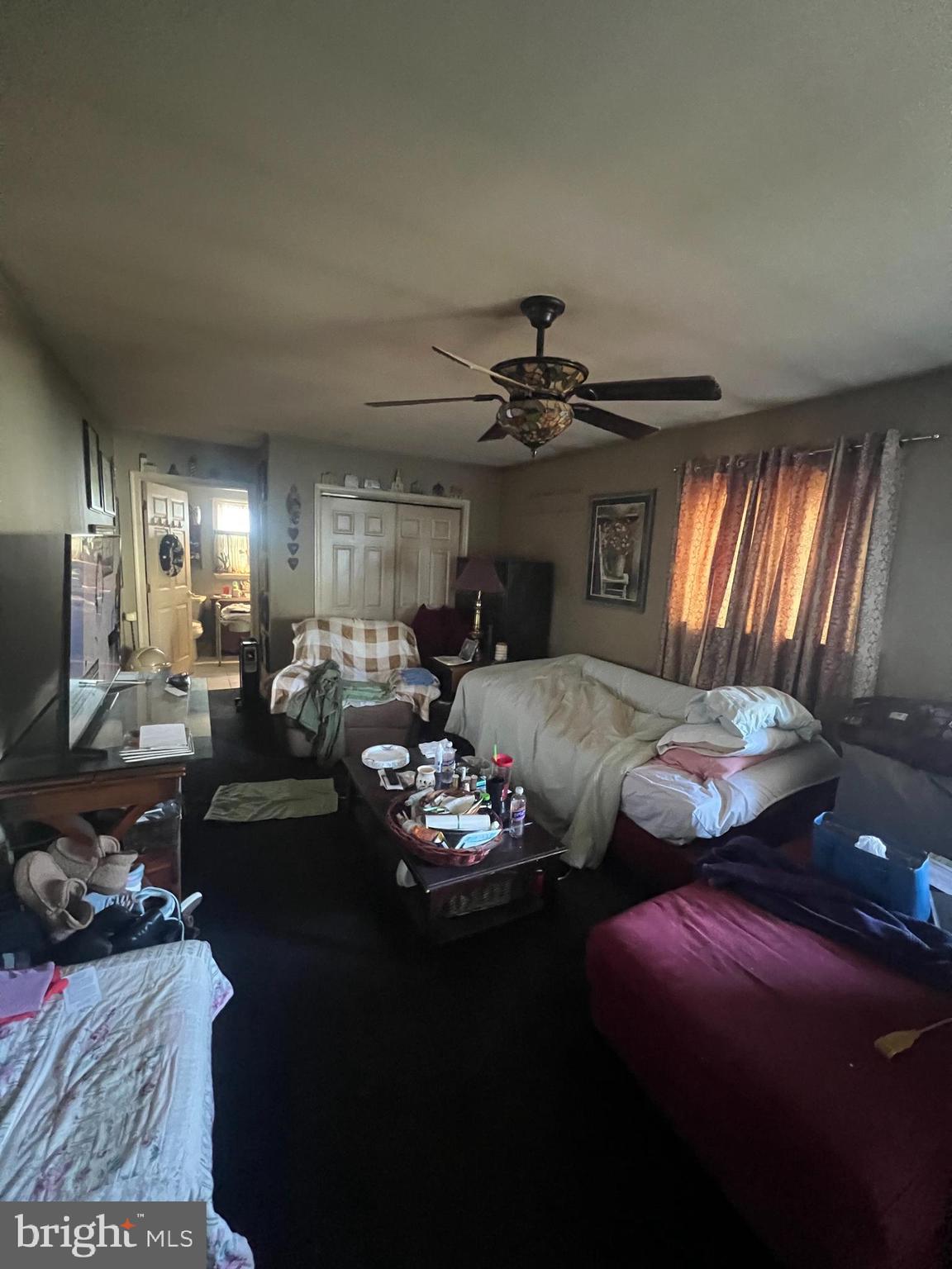 ABINGTON WOODS - Residential