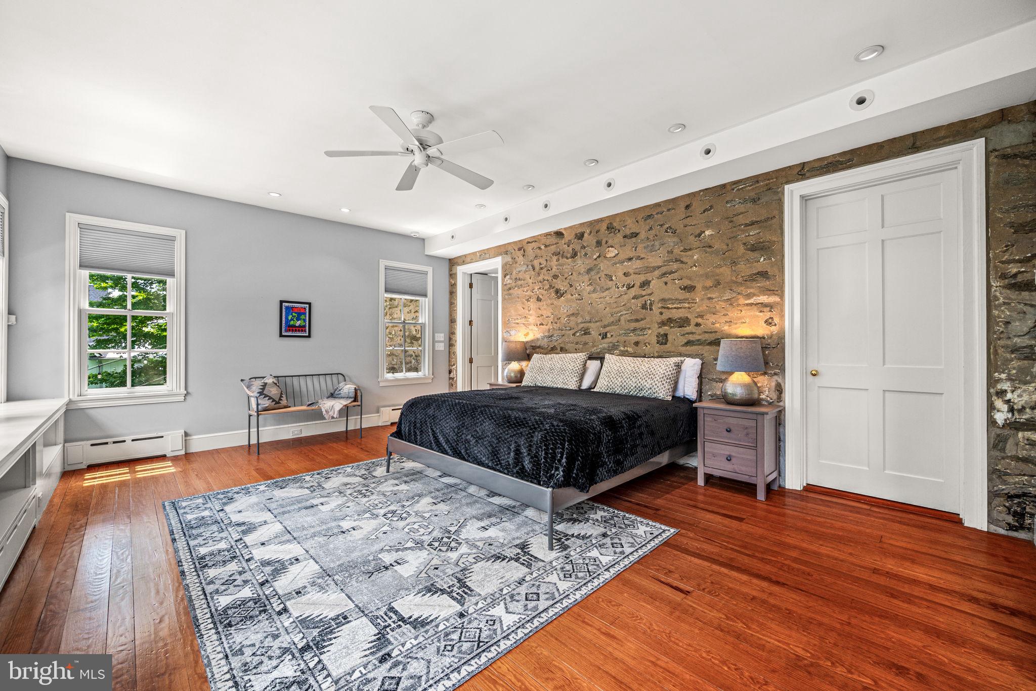 WYNDMOOR - Residential