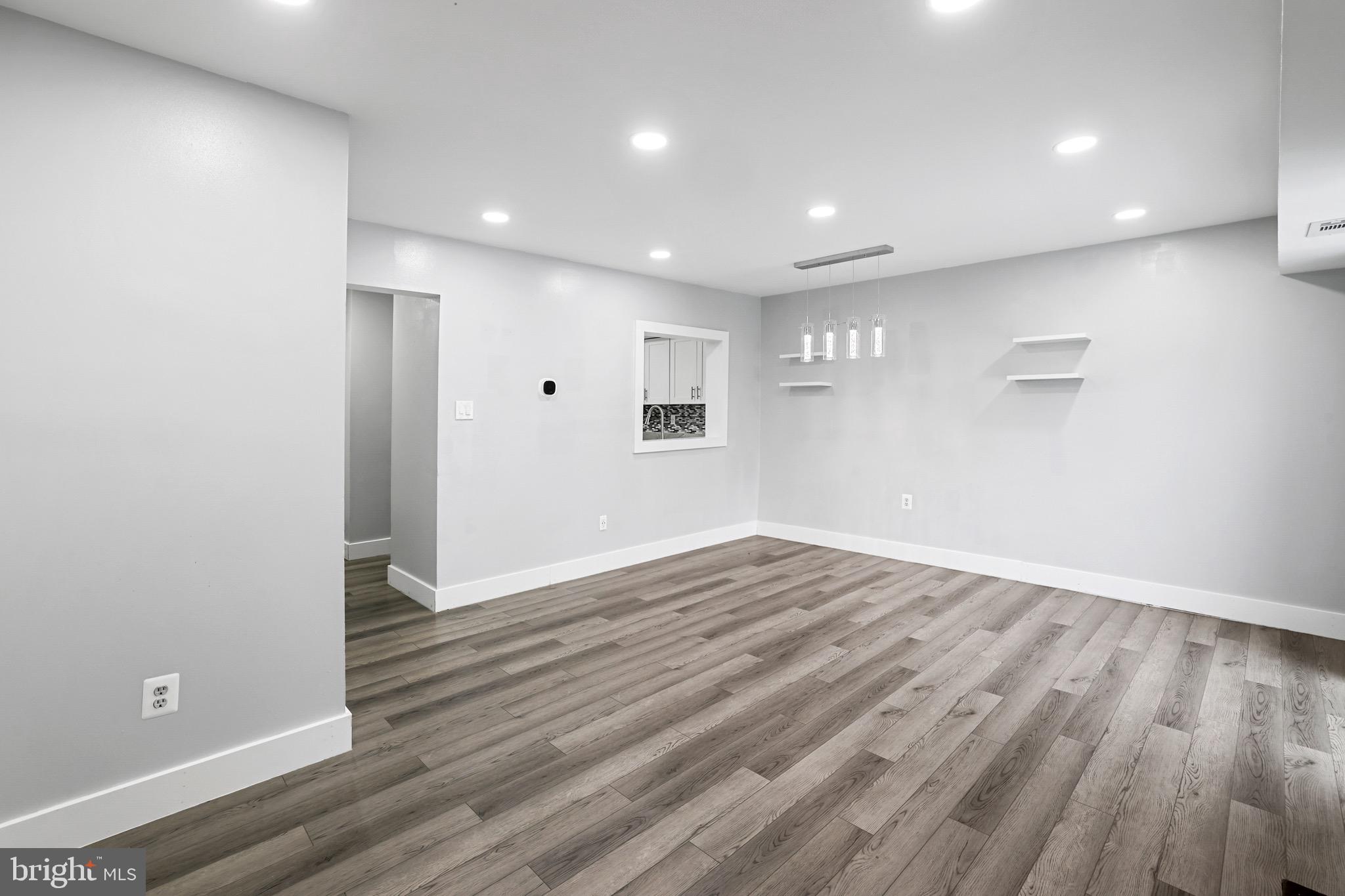 PROVIDENCE VILLAGE - Residential