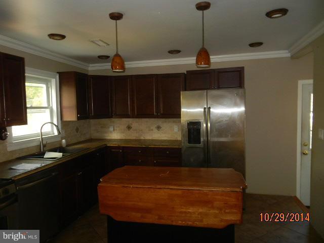 SILVER MANOR - Residential