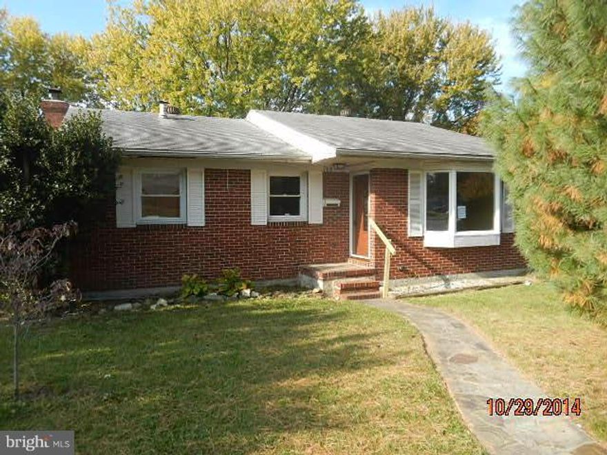 Charming Rancher in Silver Manor. This home has 3 bedrooms 1.5 baths. Fully finished basement. Rear yard with concrete patio perfect for Summer time fun!