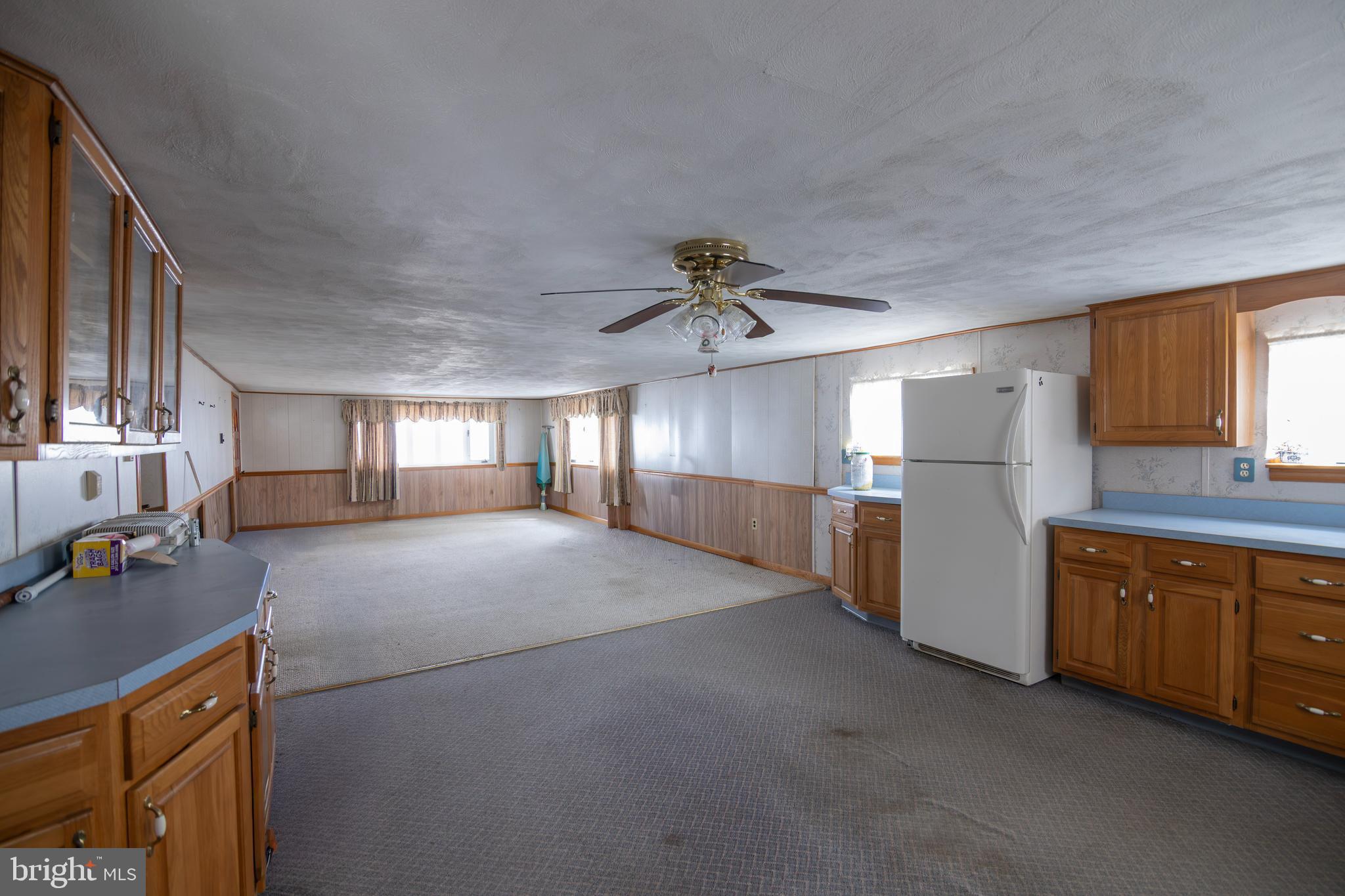 ROYAL MANOR ESTATES - Residential