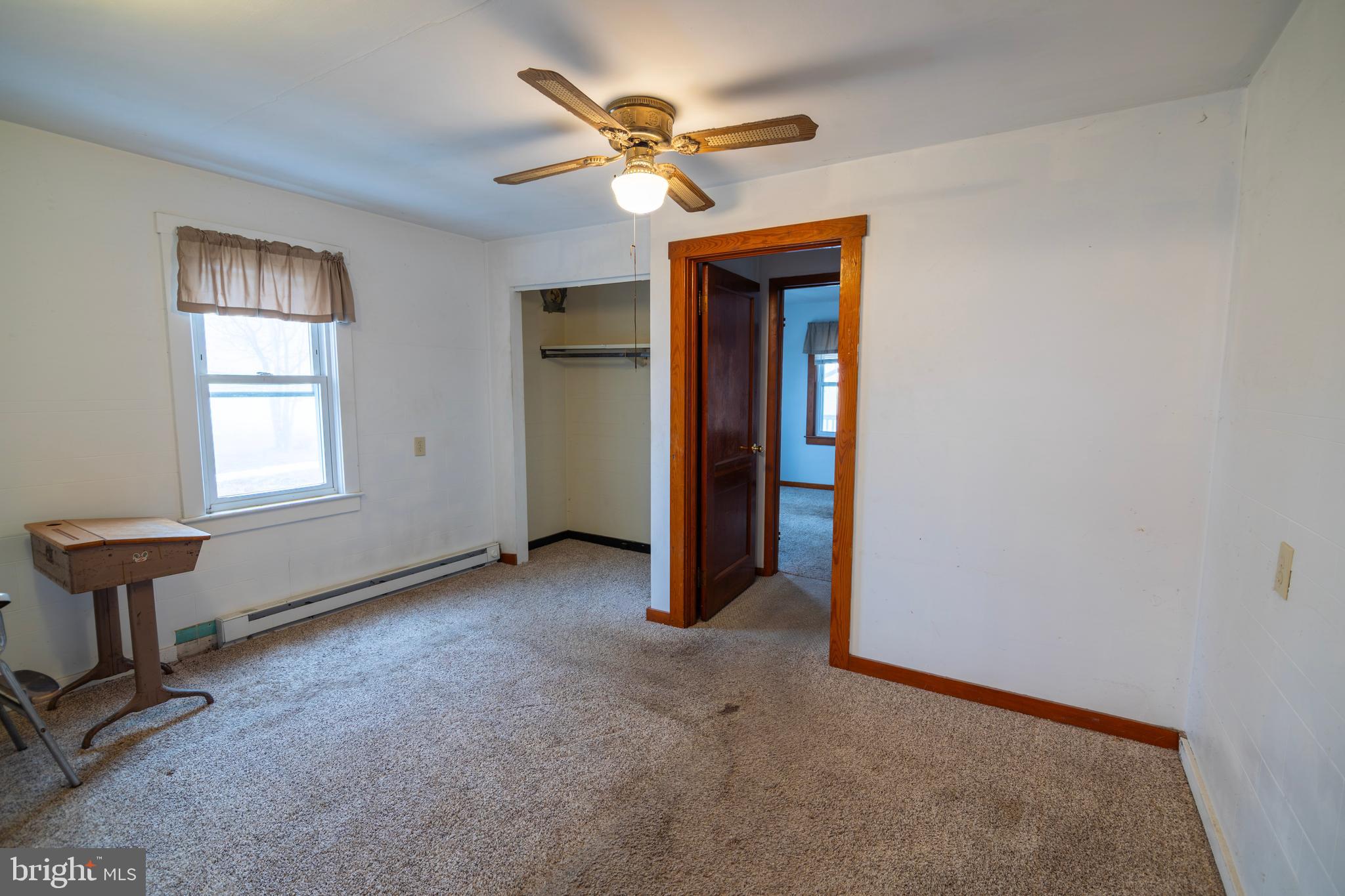 ROYAL MANOR ESTATES - Residential