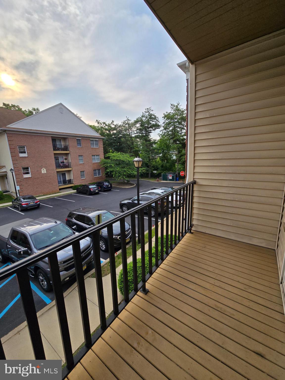 70 PARK STREET 1 - 10