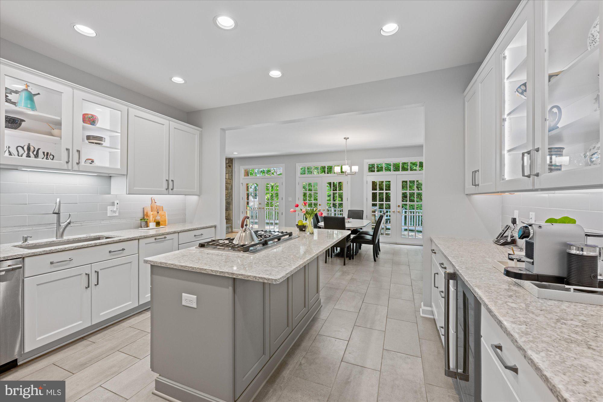 AVENEL - Residential