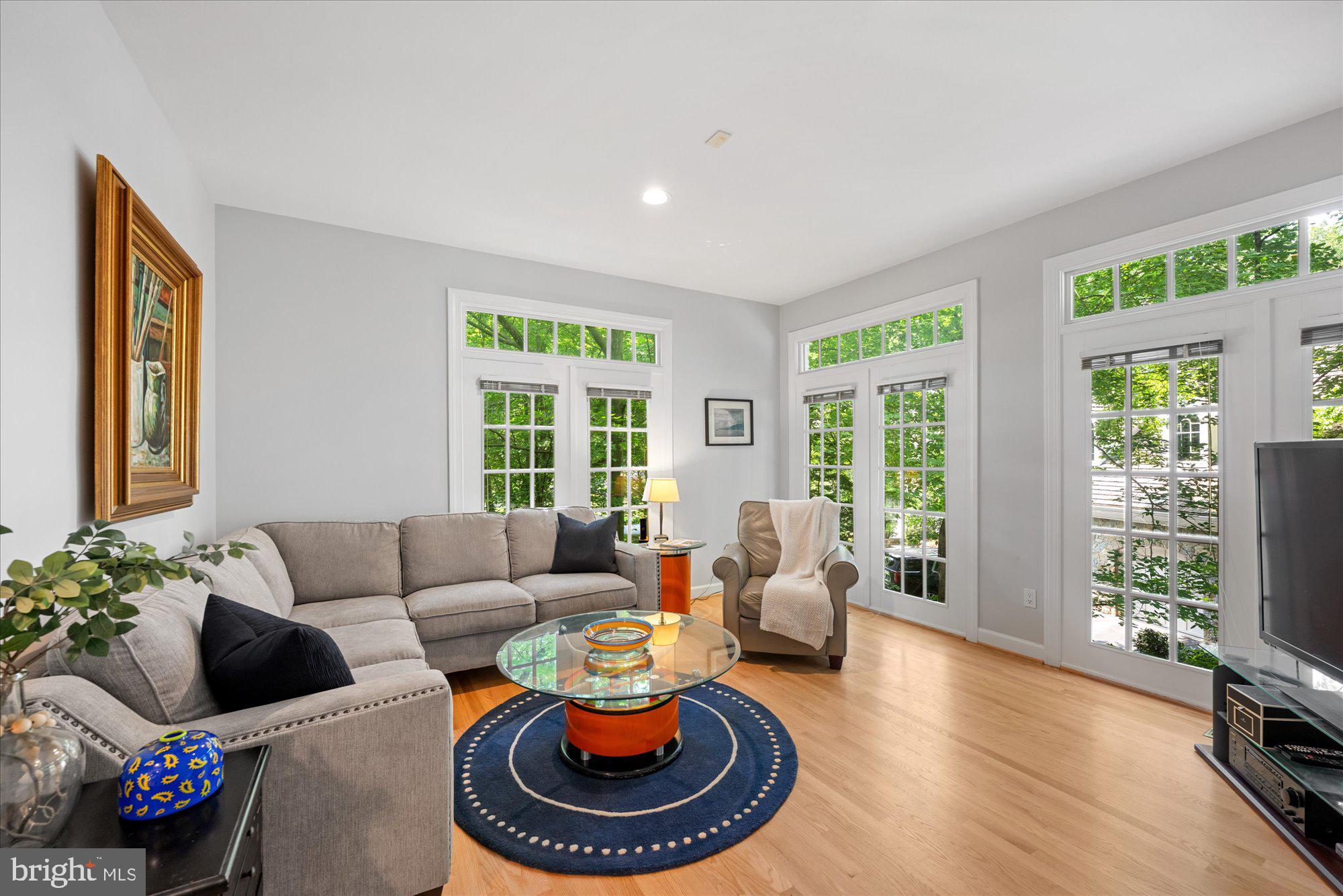 AVENEL - Residential