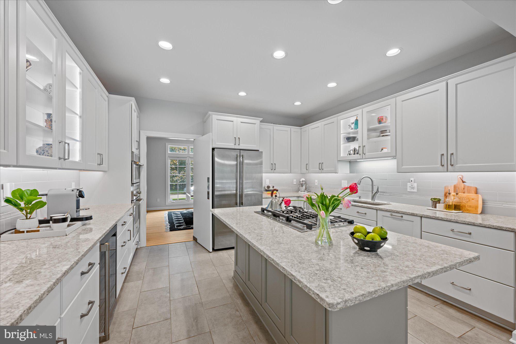 AVENEL - Residential