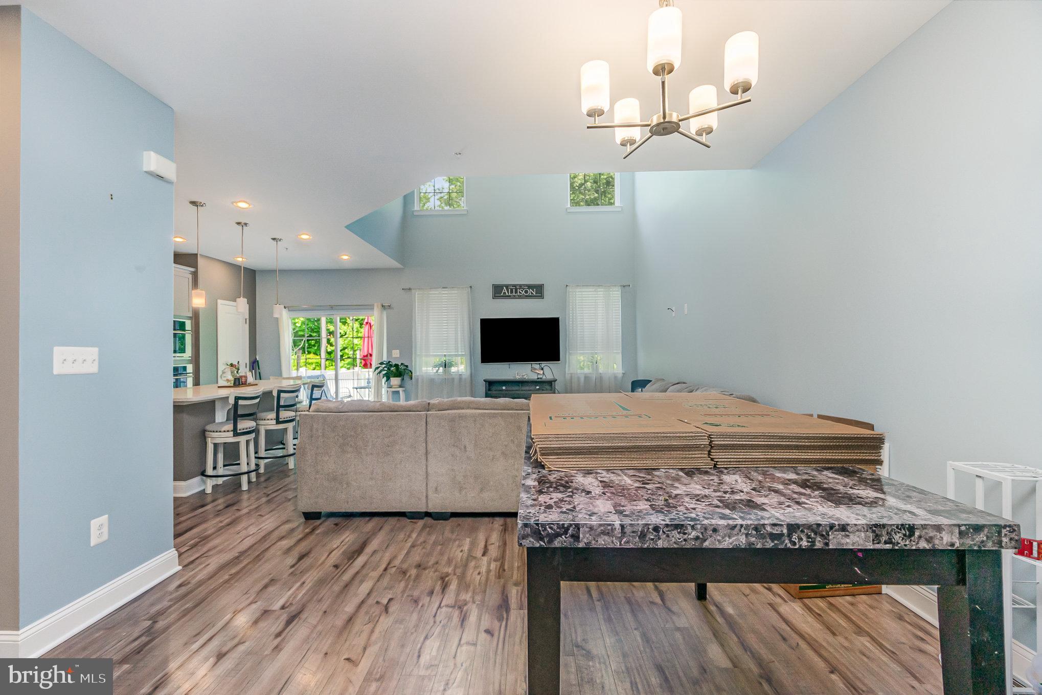 BEECH CREEK - Residential