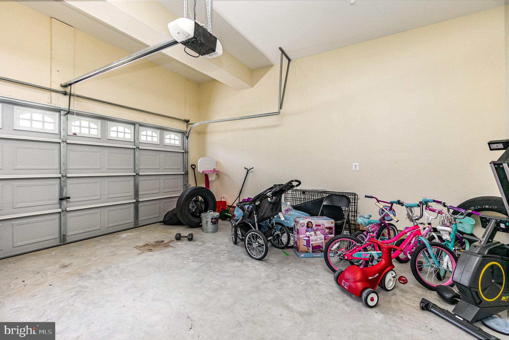 BEECH CREEK - Residential