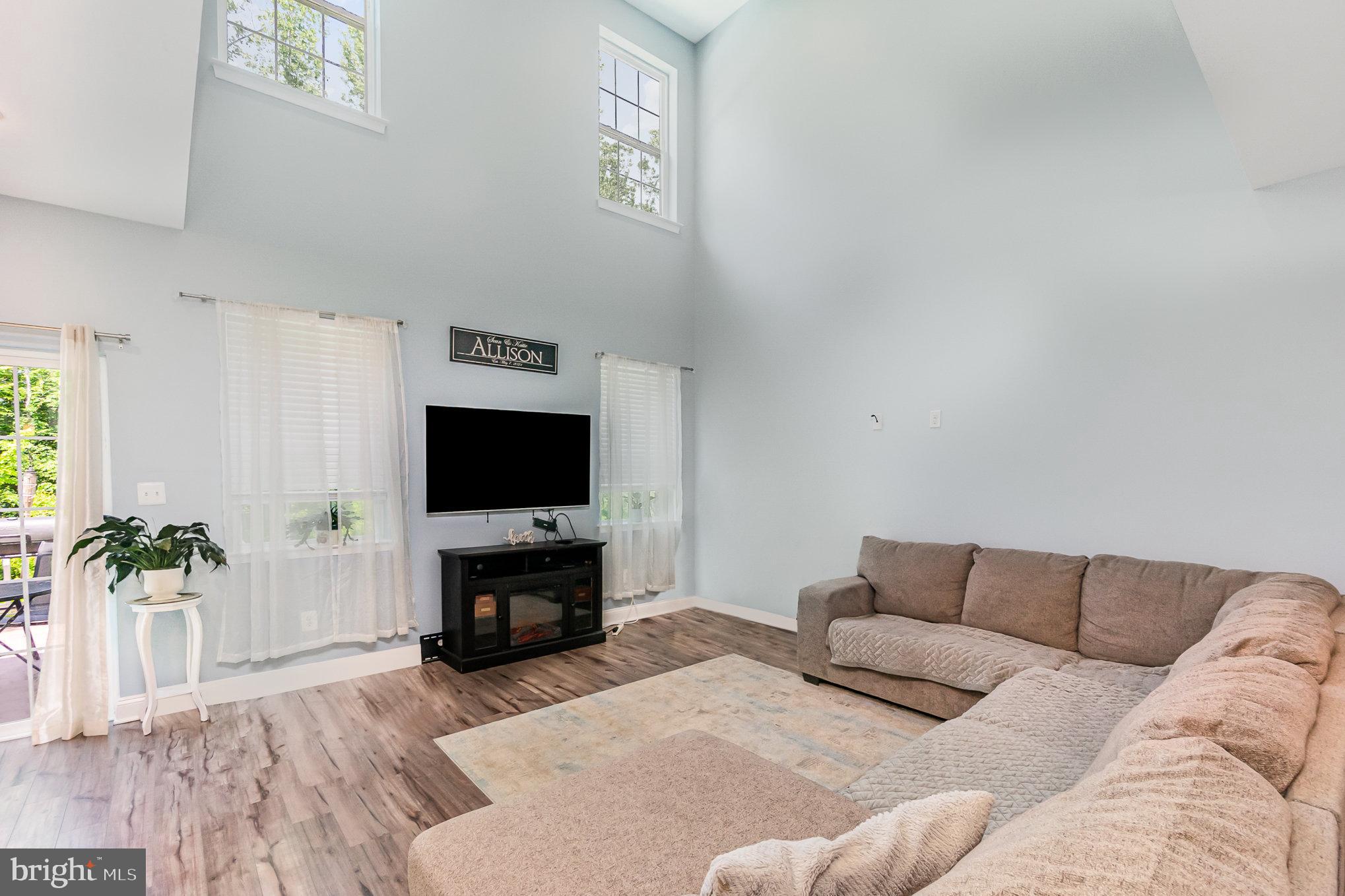 BEECH CREEK - Residential