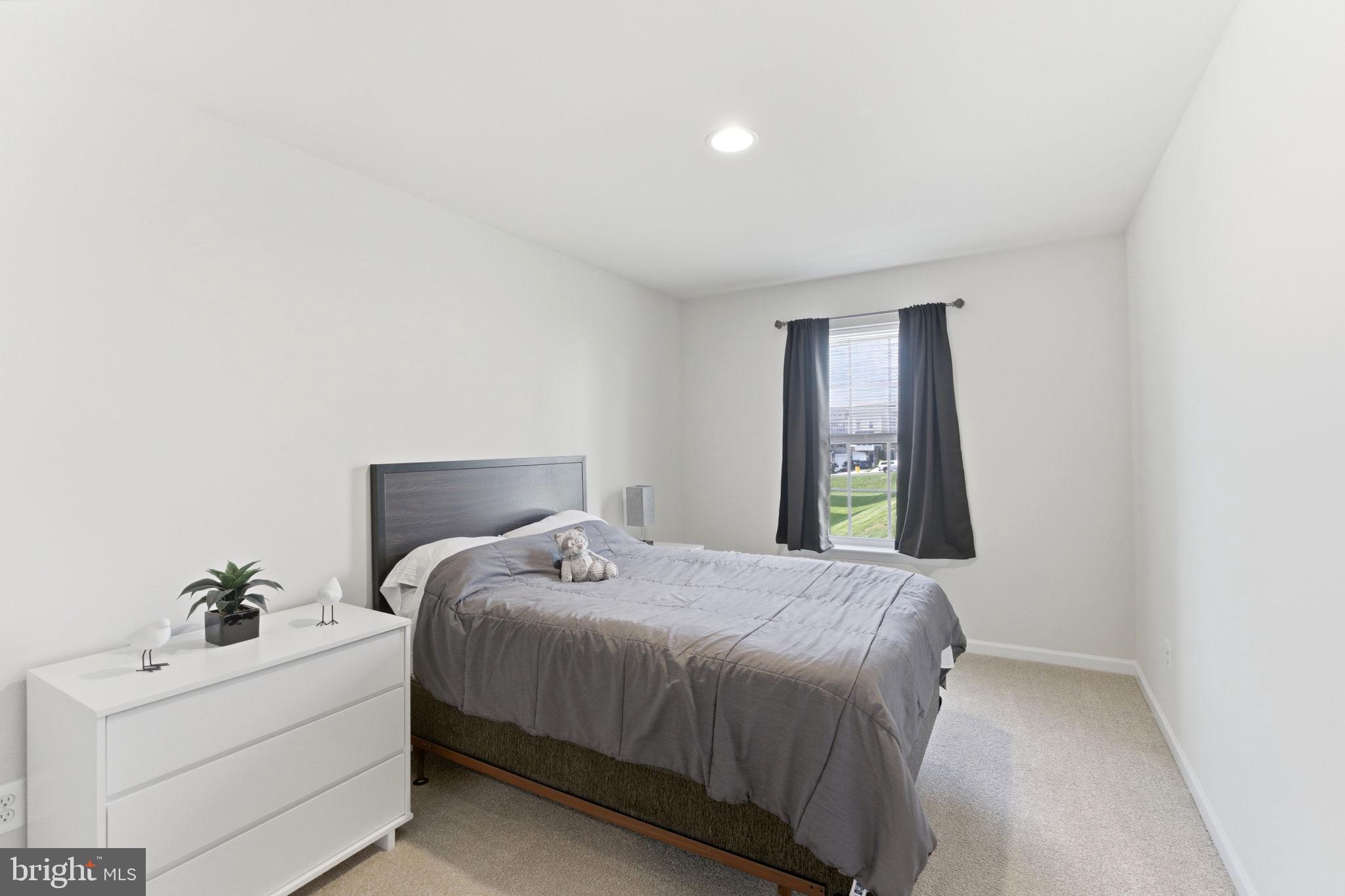 OVERLOOK AT RIVERSIDE - Residential