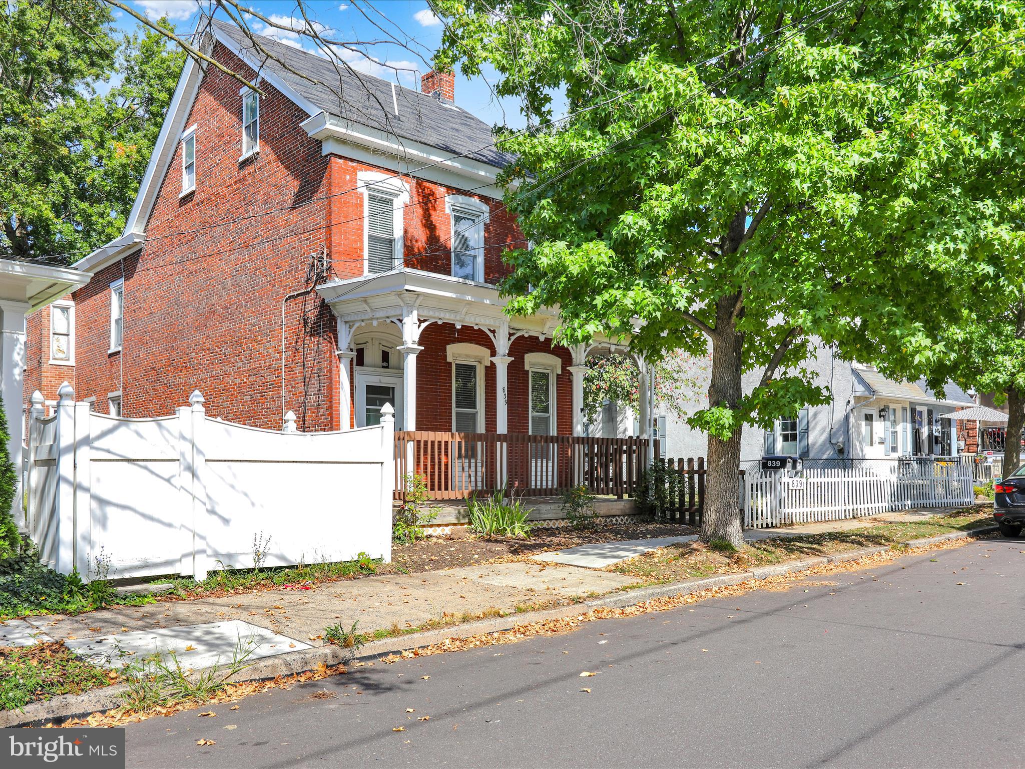 839 SOUTH STREET