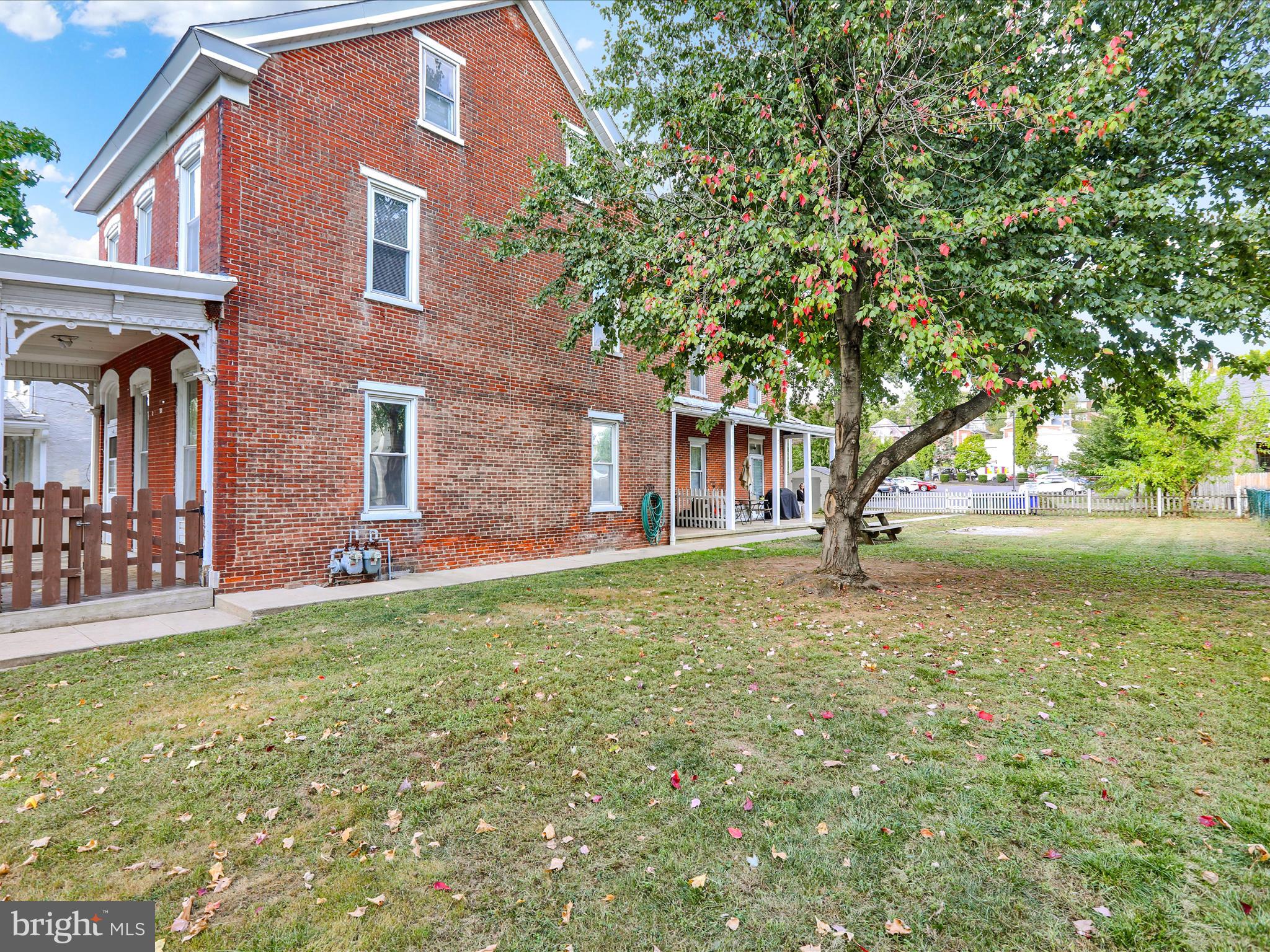 839 SOUTH STREET