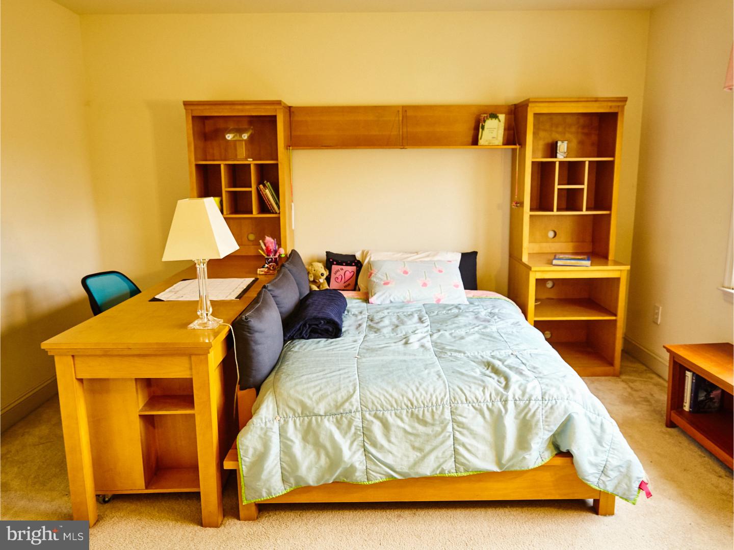 ROSE TREE ESTS - Residential