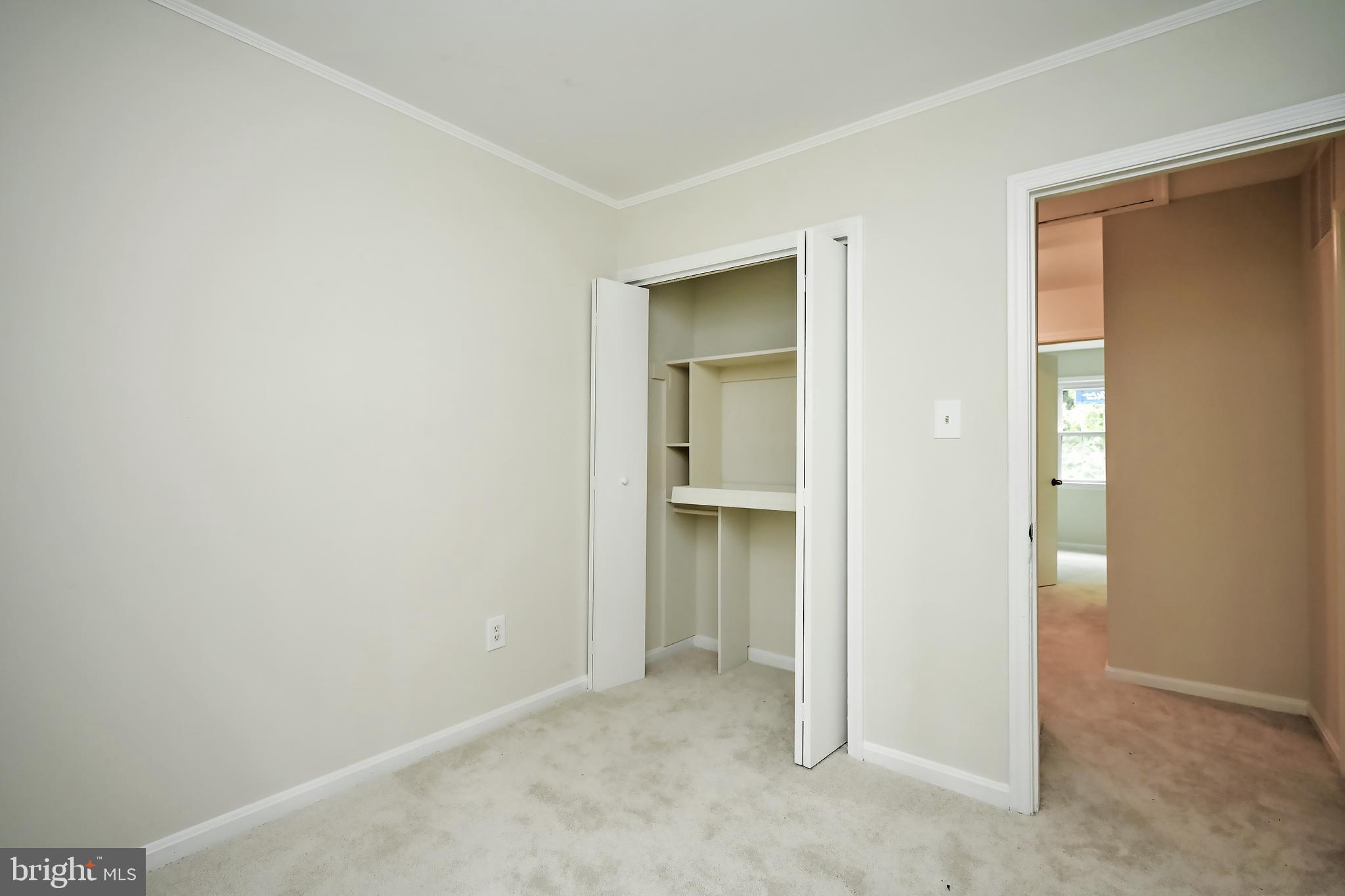 BURGOYNE FOREST WEST - Residential Lease