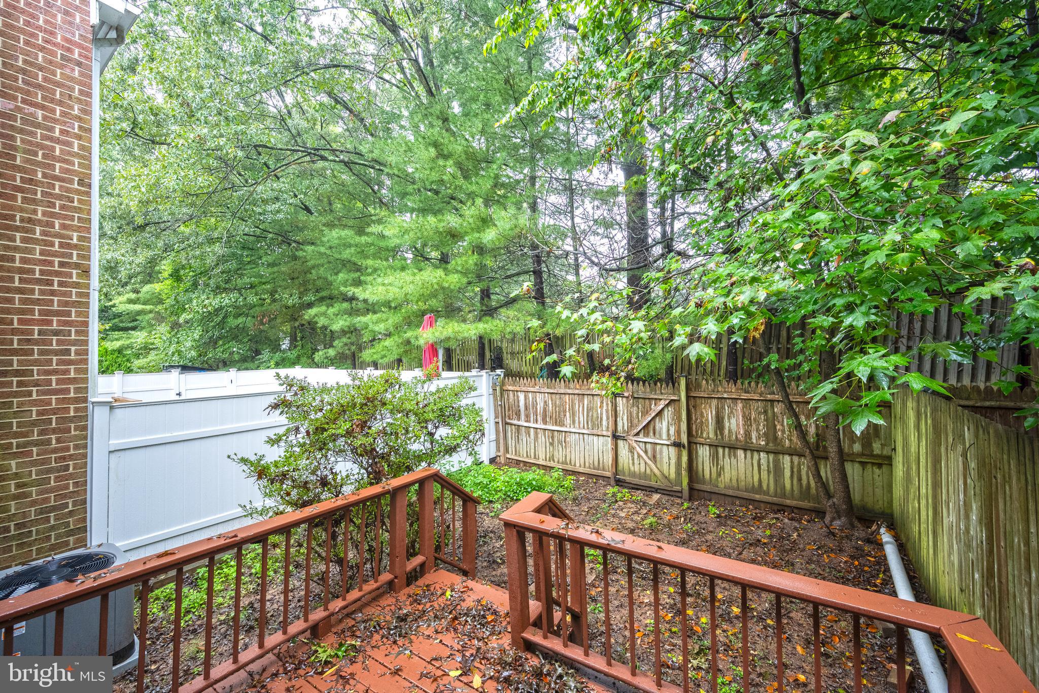 BURGOYNE FOREST WEST - Residential Lease