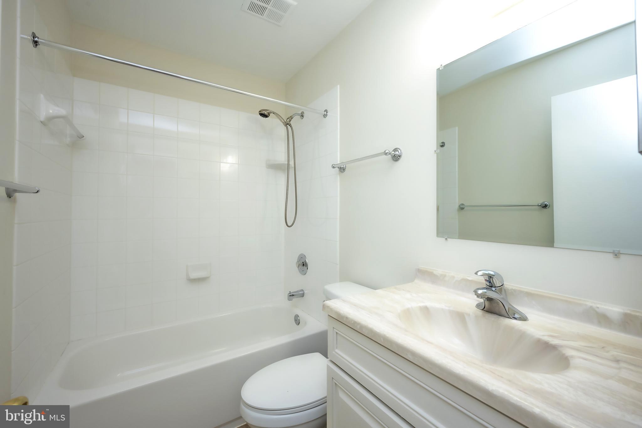 BURGOYNE FOREST WEST - Residential Lease