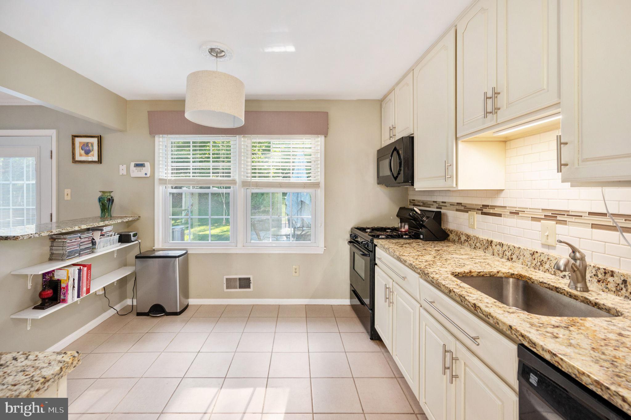 LAKE RIDGE - HARBOR - Residential