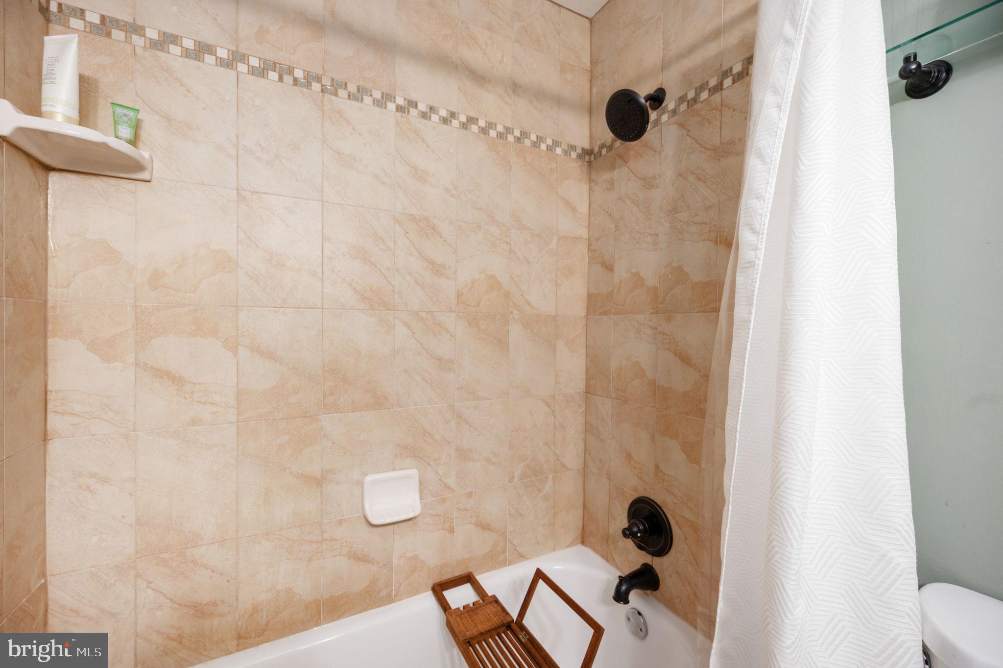 LAKE RIDGE - HARBOR - Residential