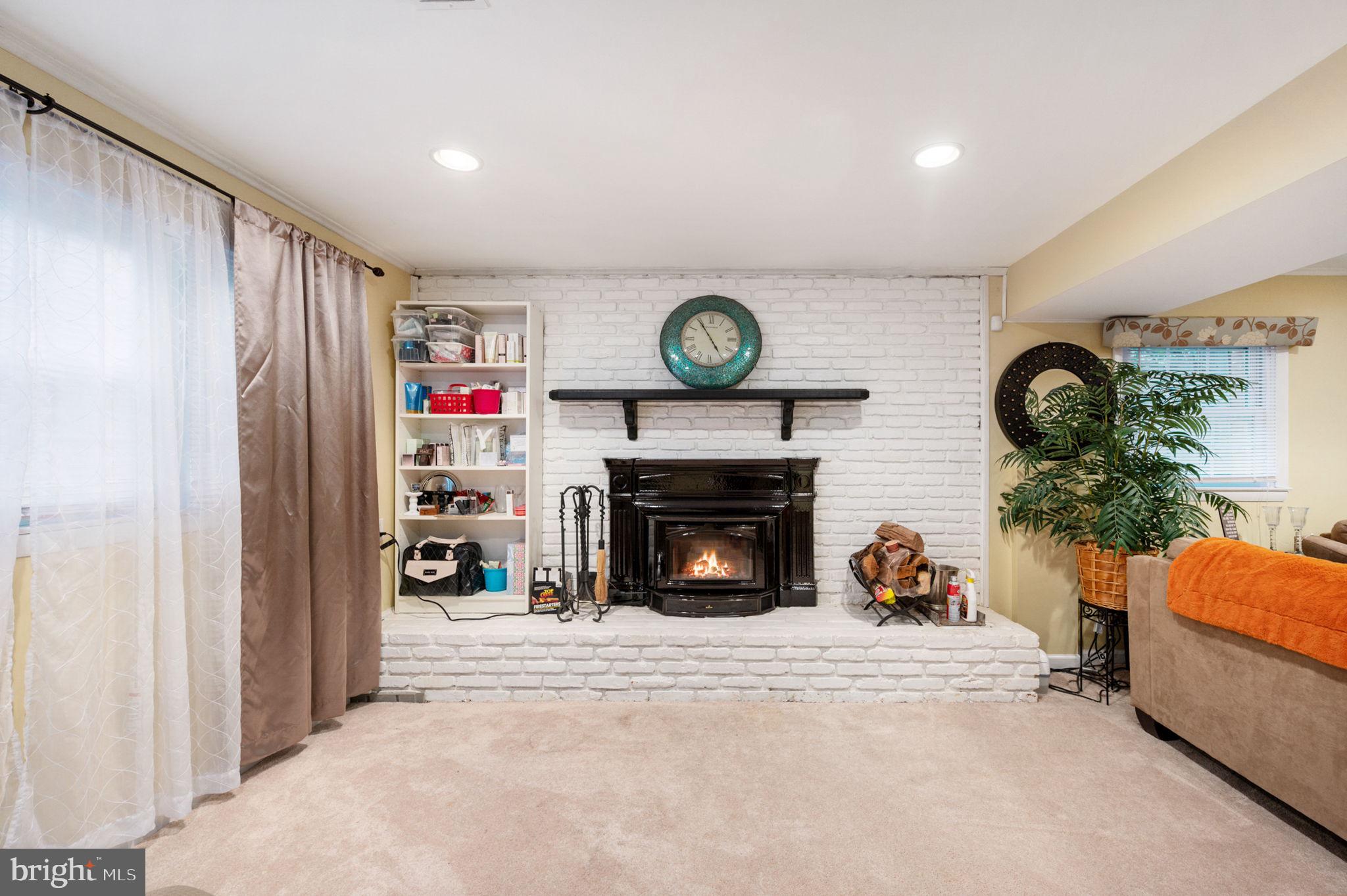 LAKE RIDGE - HARBOR - Residential