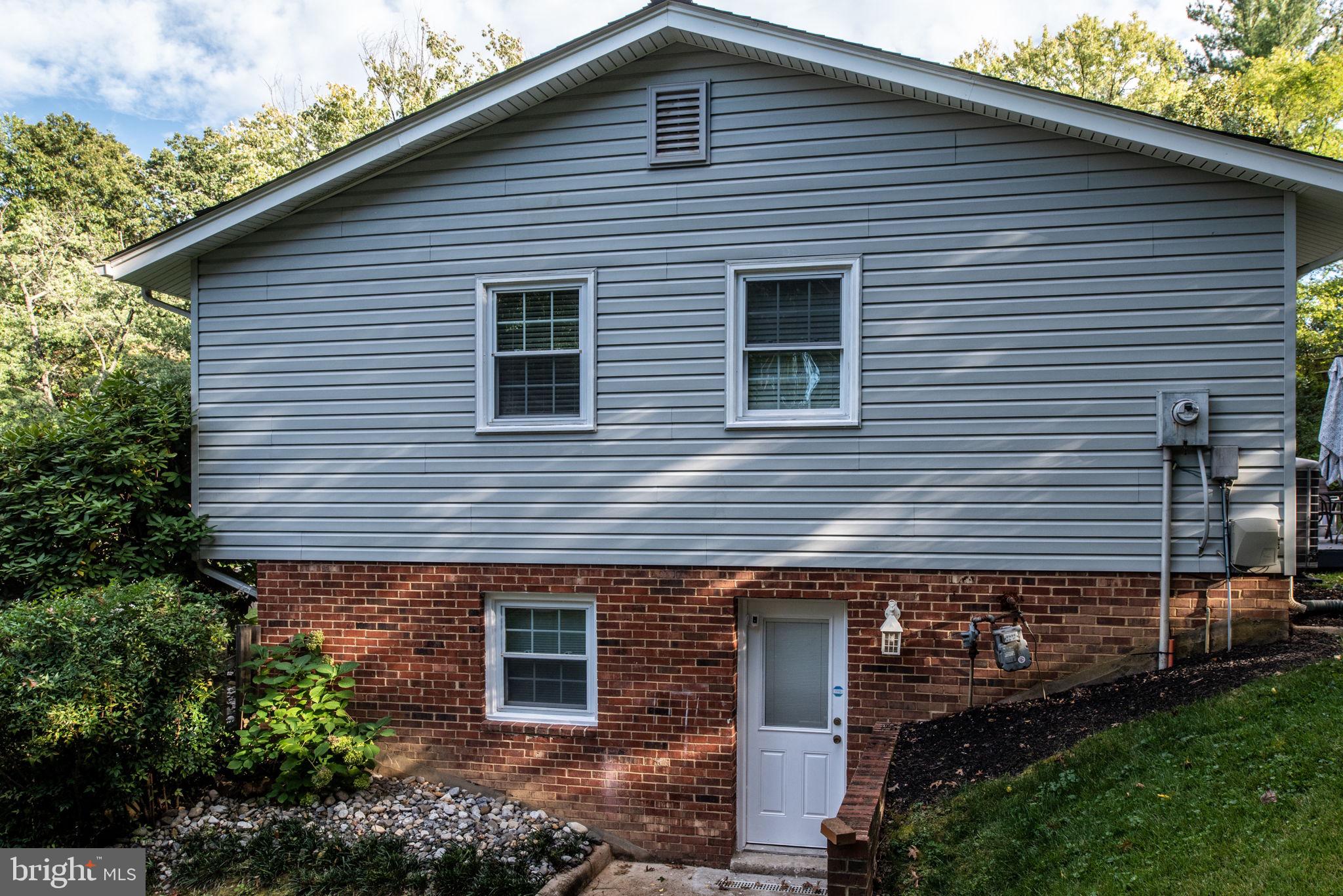 LAKE RIDGE - HARBOR - Residential