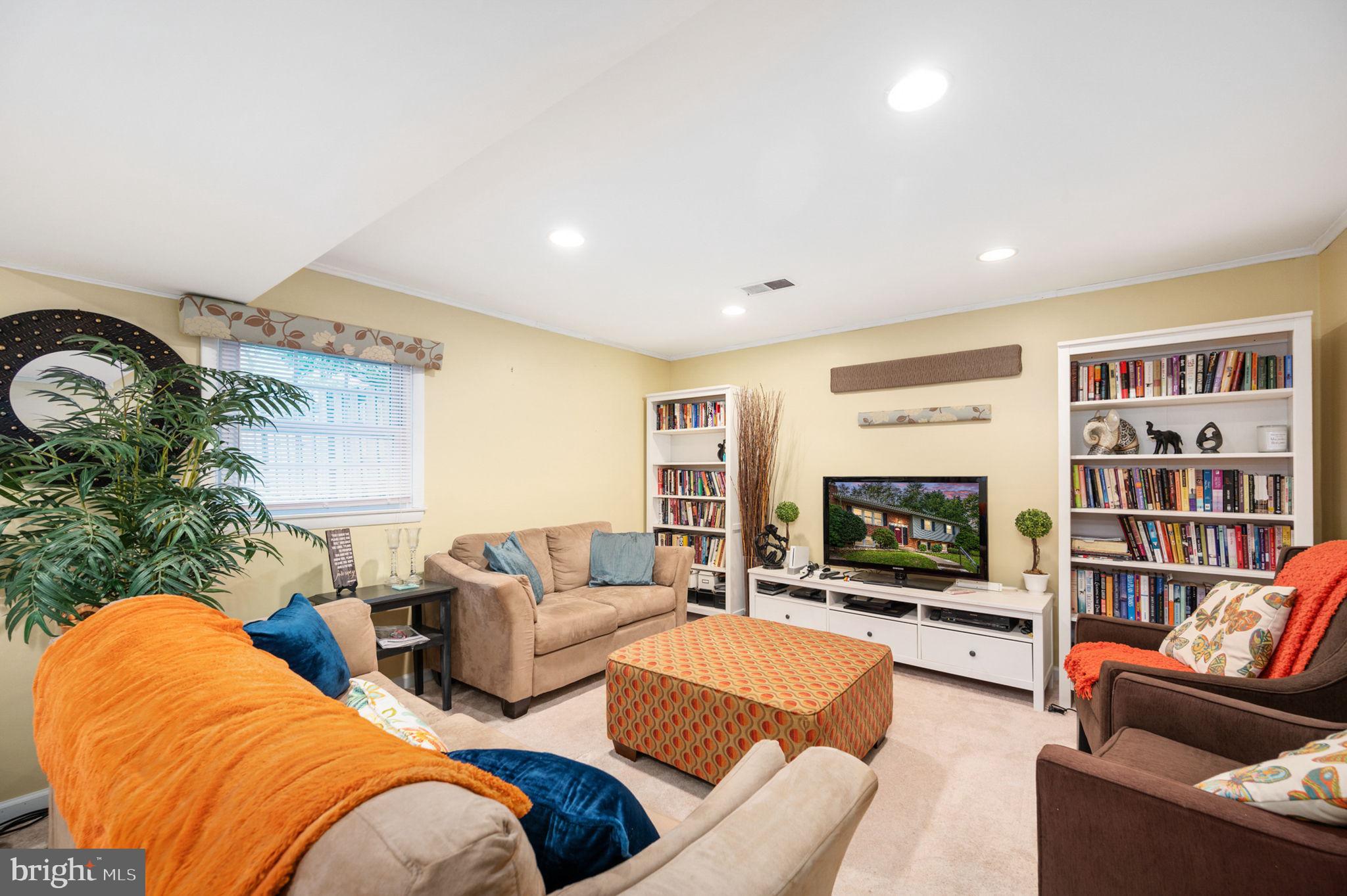 LAKE RIDGE - HARBOR - Residential