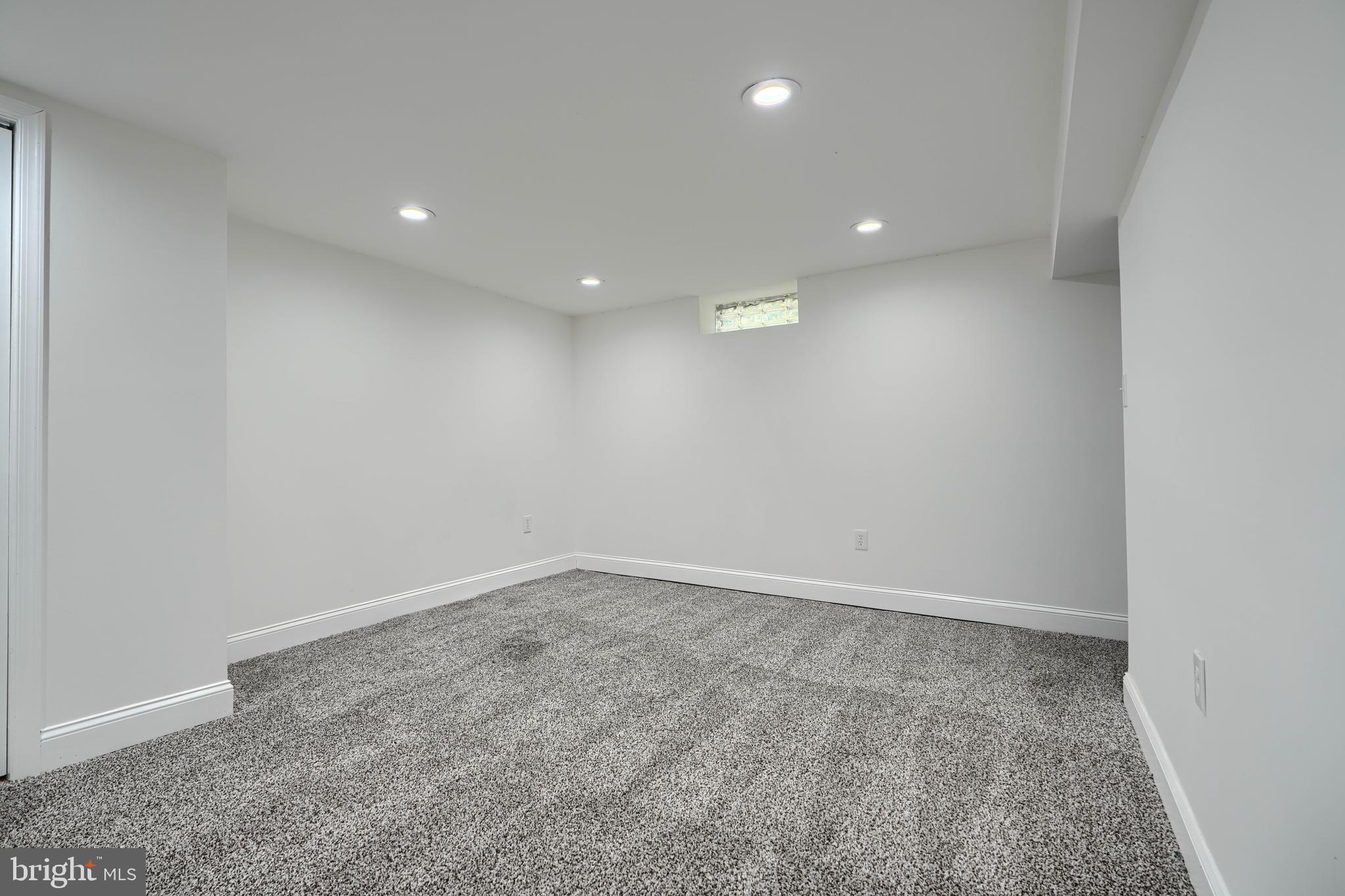 WALTHERSON - Residential