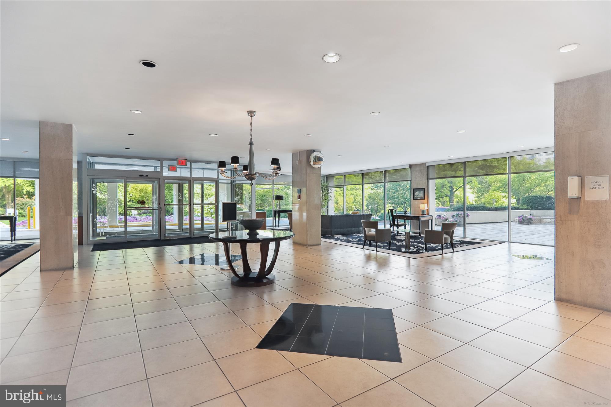 GROSVENOR PARK - Residential Lease