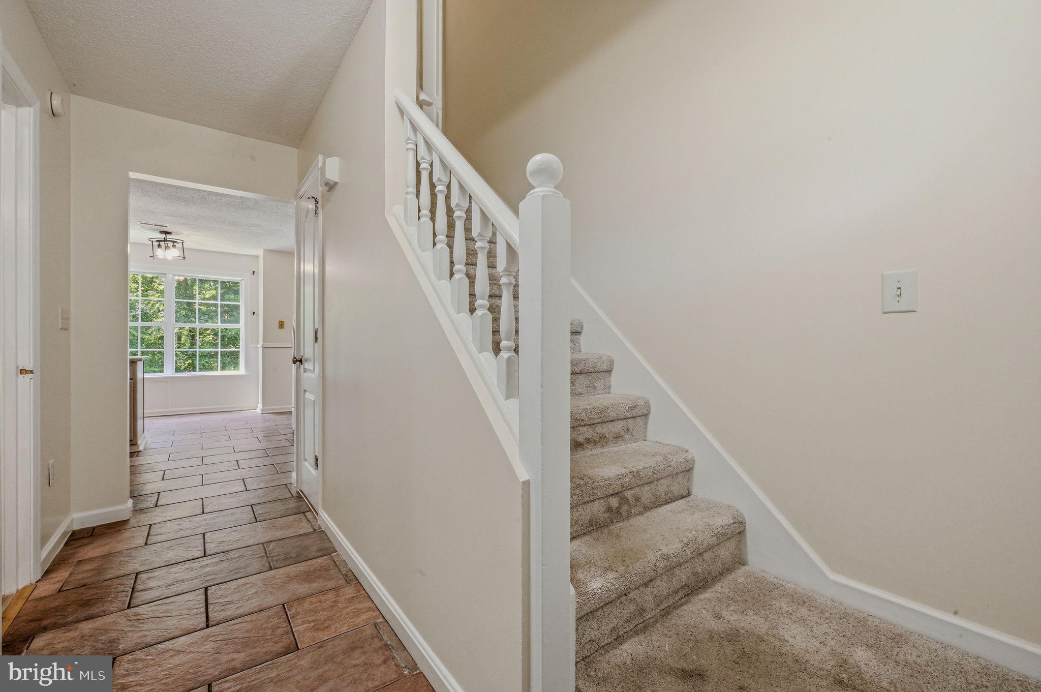 18 ARDSLEY CIRCLE