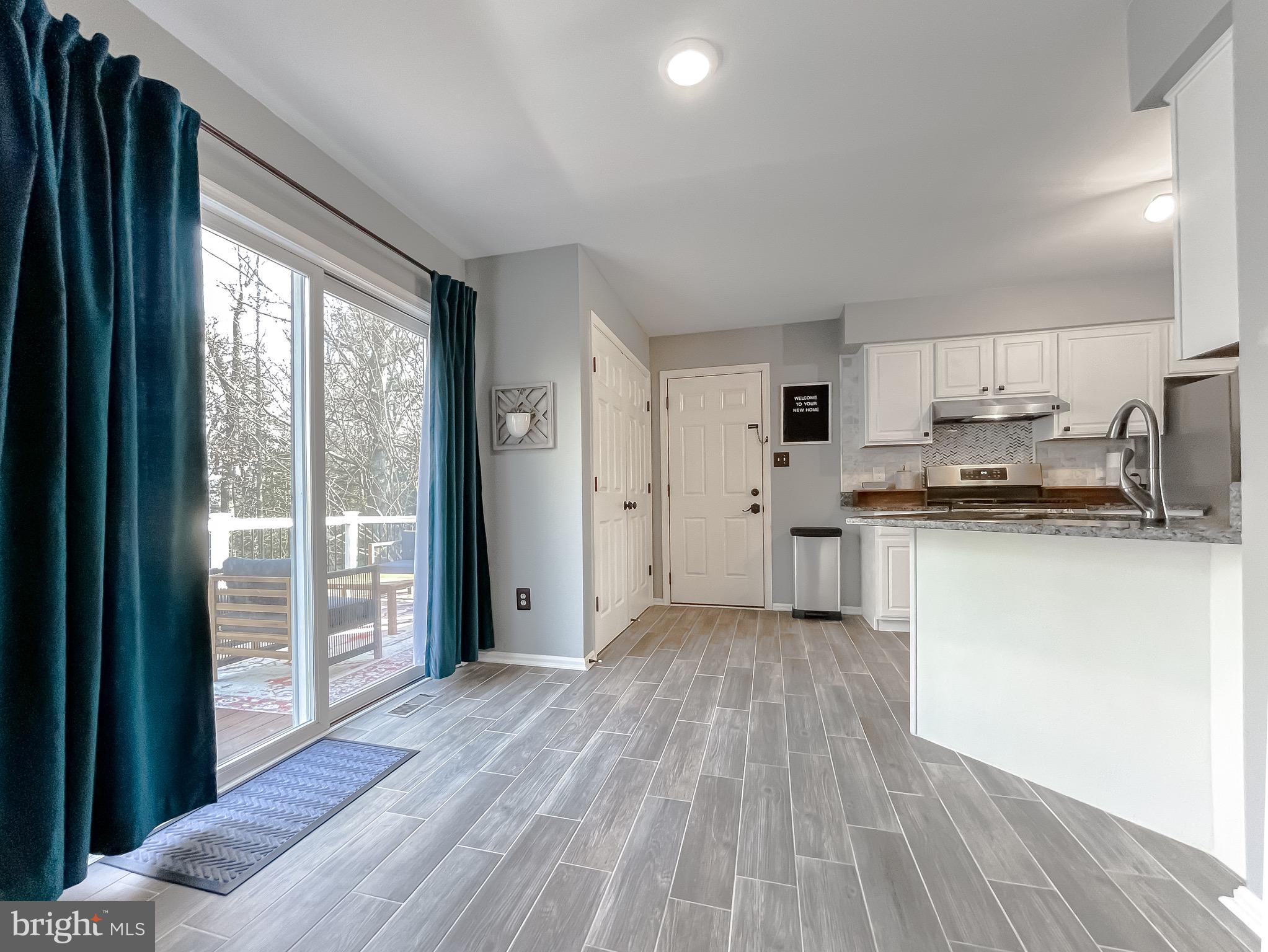 MEADOW LAKE - Residential