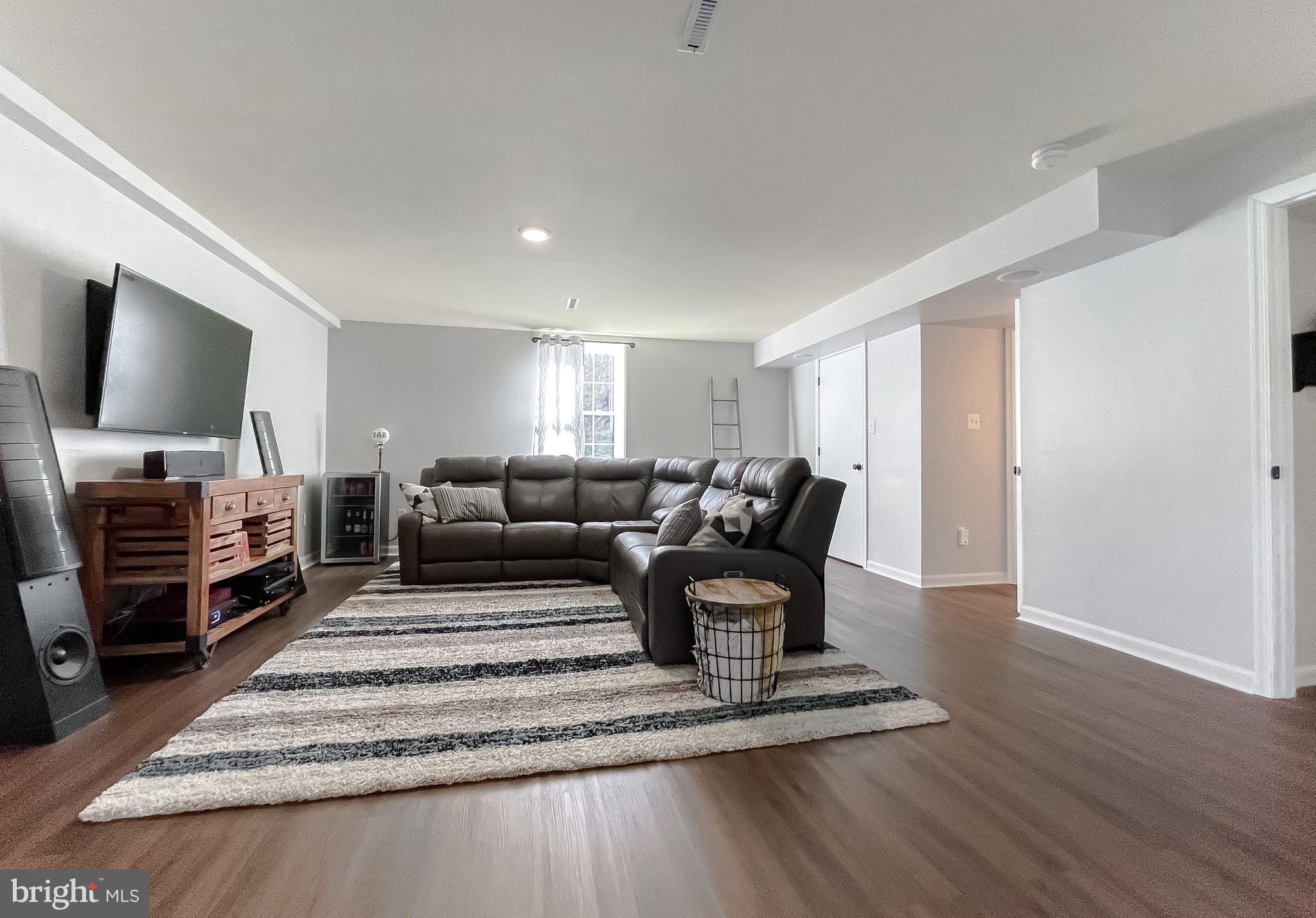 MEADOW LAKE - Residential