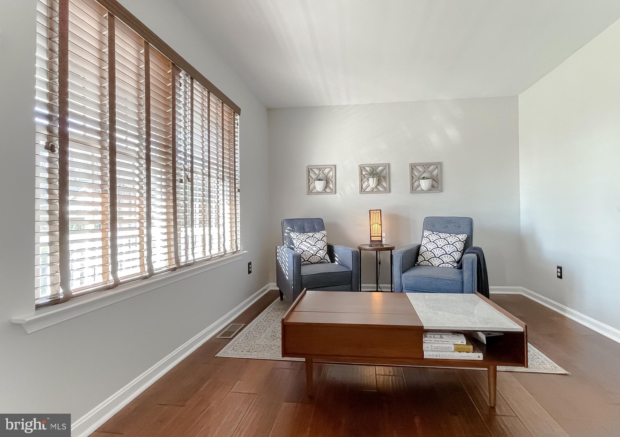 MEADOW LAKE - Residential