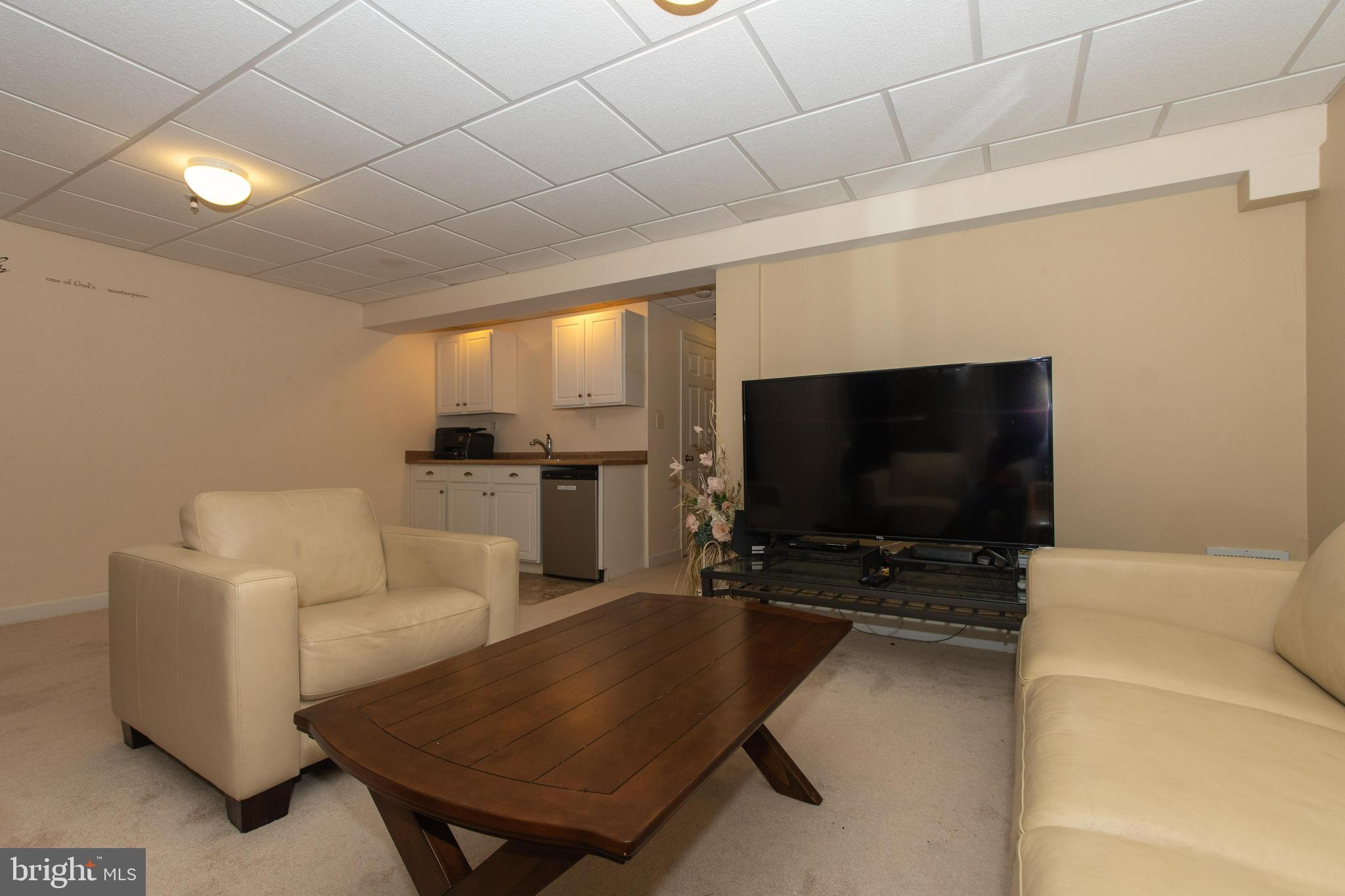 WINTERS RUN MANOR - Residential