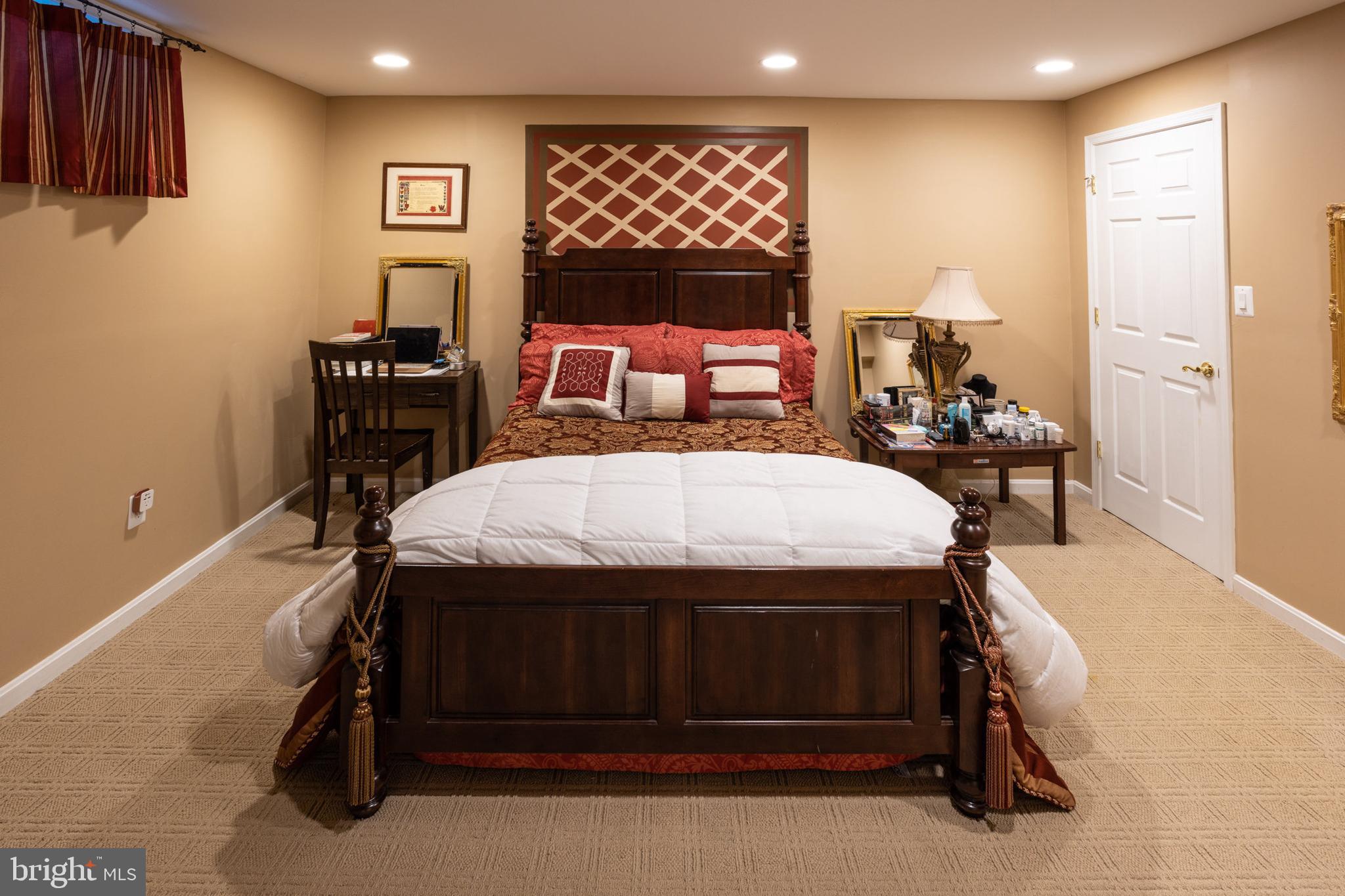 PIEDMONT - Residential