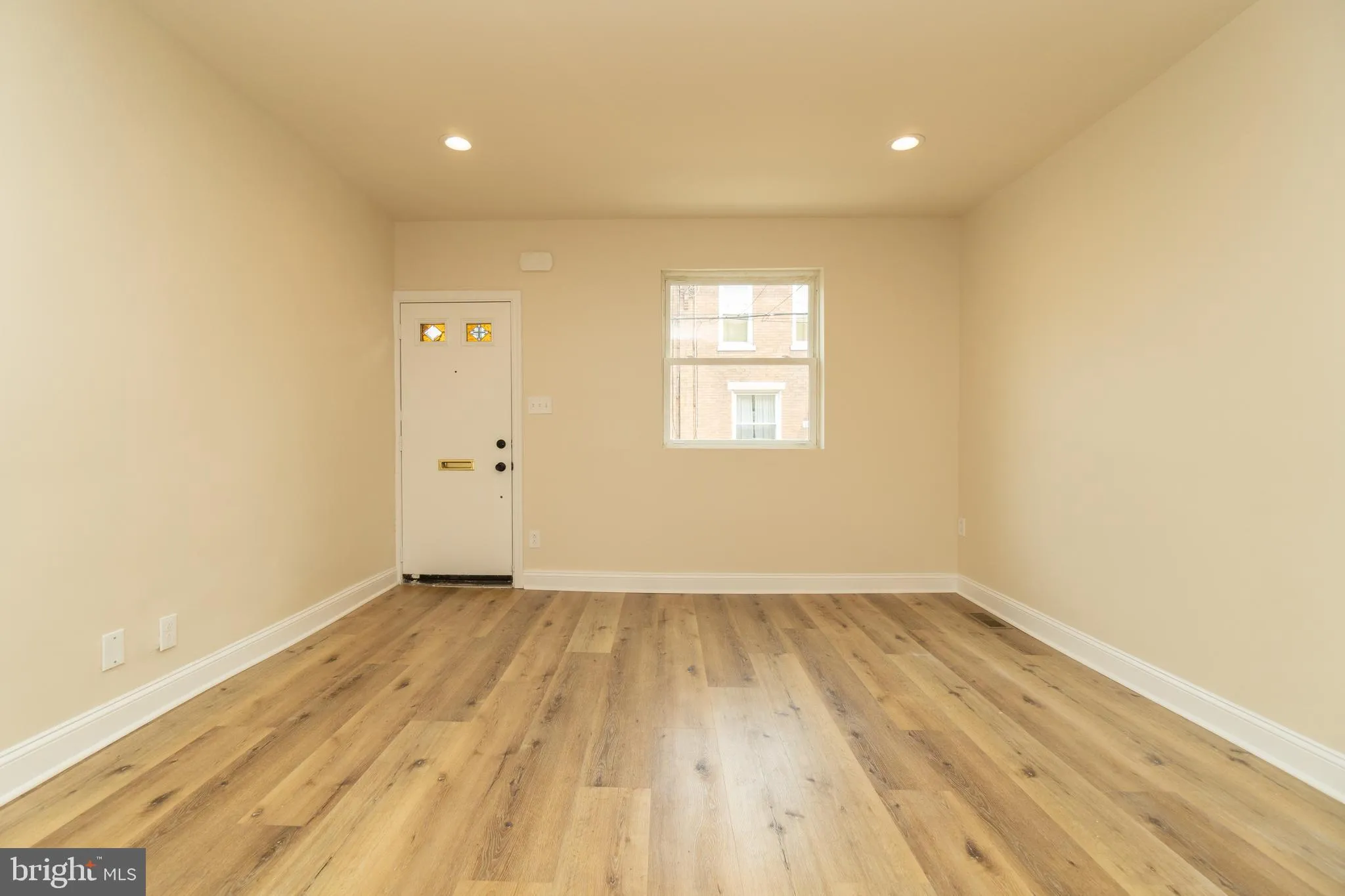 Philadelphia, Pennsylvania 19145, United States, 3 Bedrooms Bedrooms, ,1 BathroomBathrooms,Residential,Active,6315