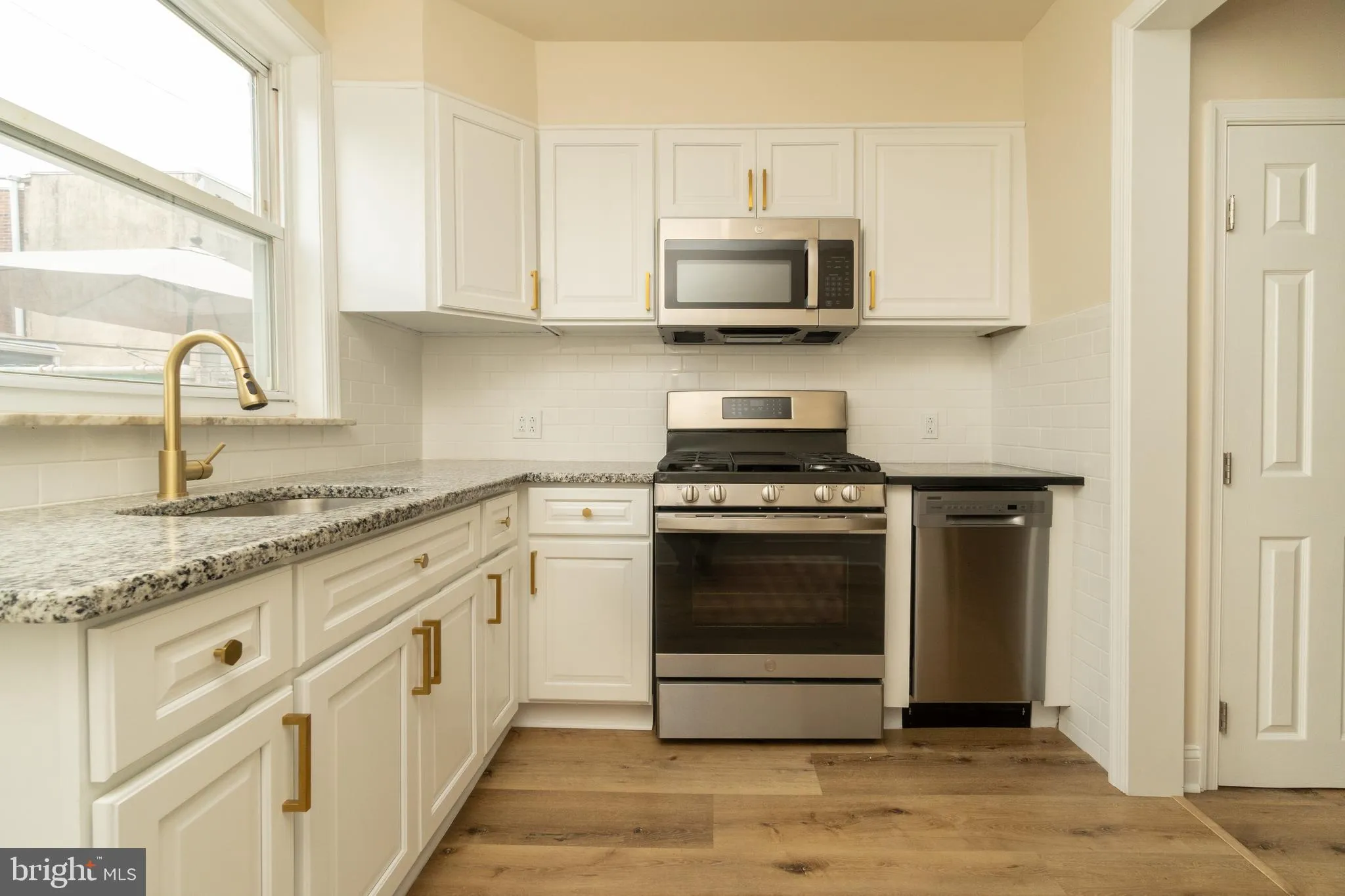 Philadelphia, Pennsylvania 19145, United States, 3 Bedrooms Bedrooms, ,1 BathroomBathrooms,Residential,Active,6315