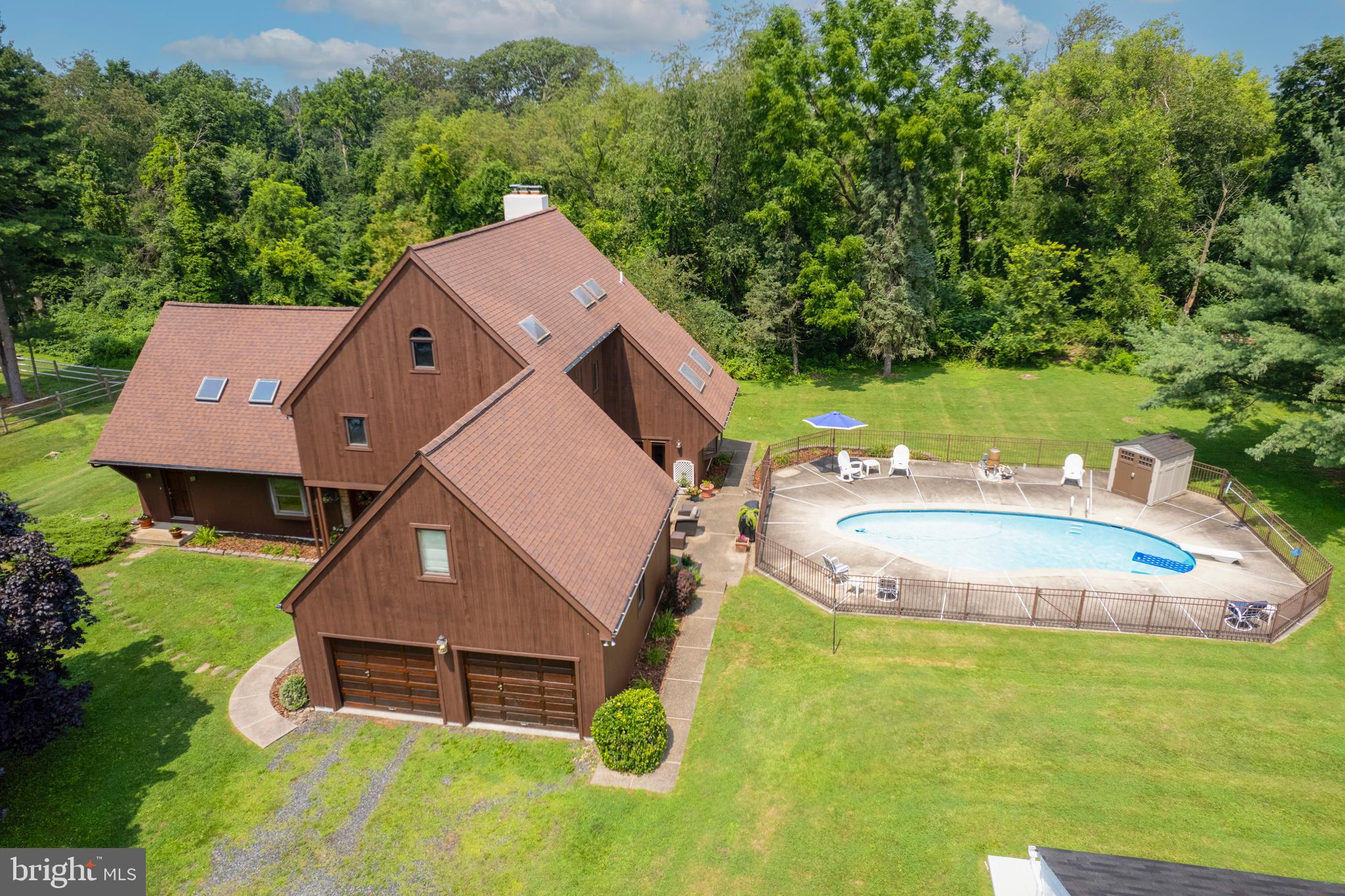 JOHNSON COMMONS - Residential