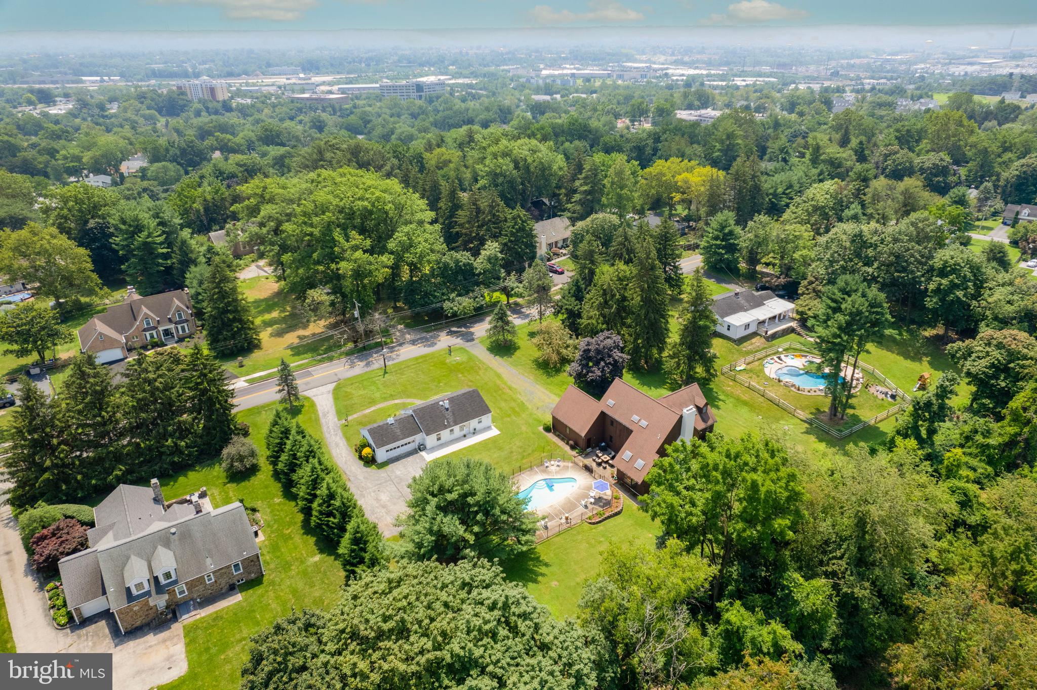 JOHNSON COMMONS - Residential