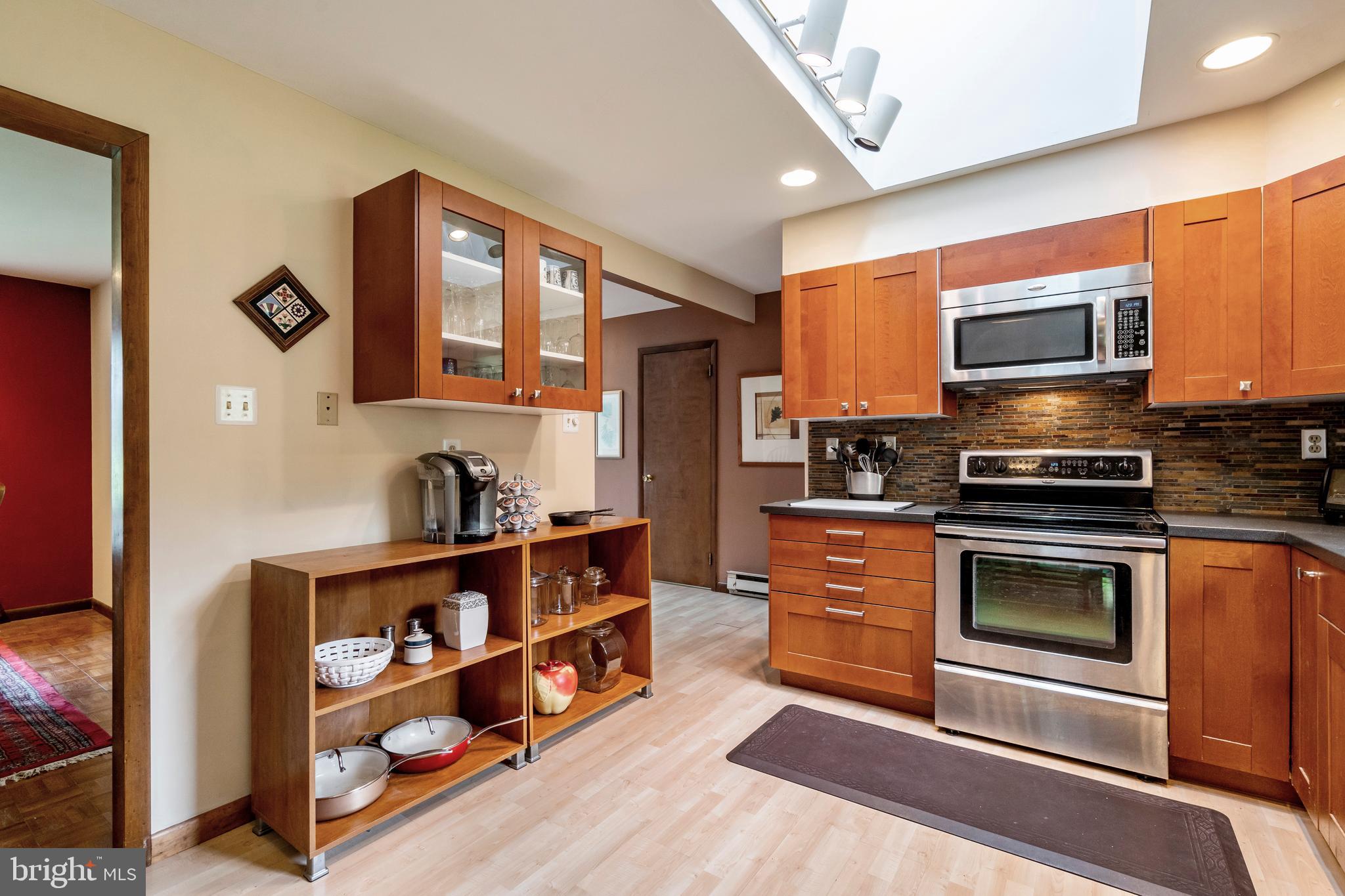 JOHNSON COMMONS - Residential