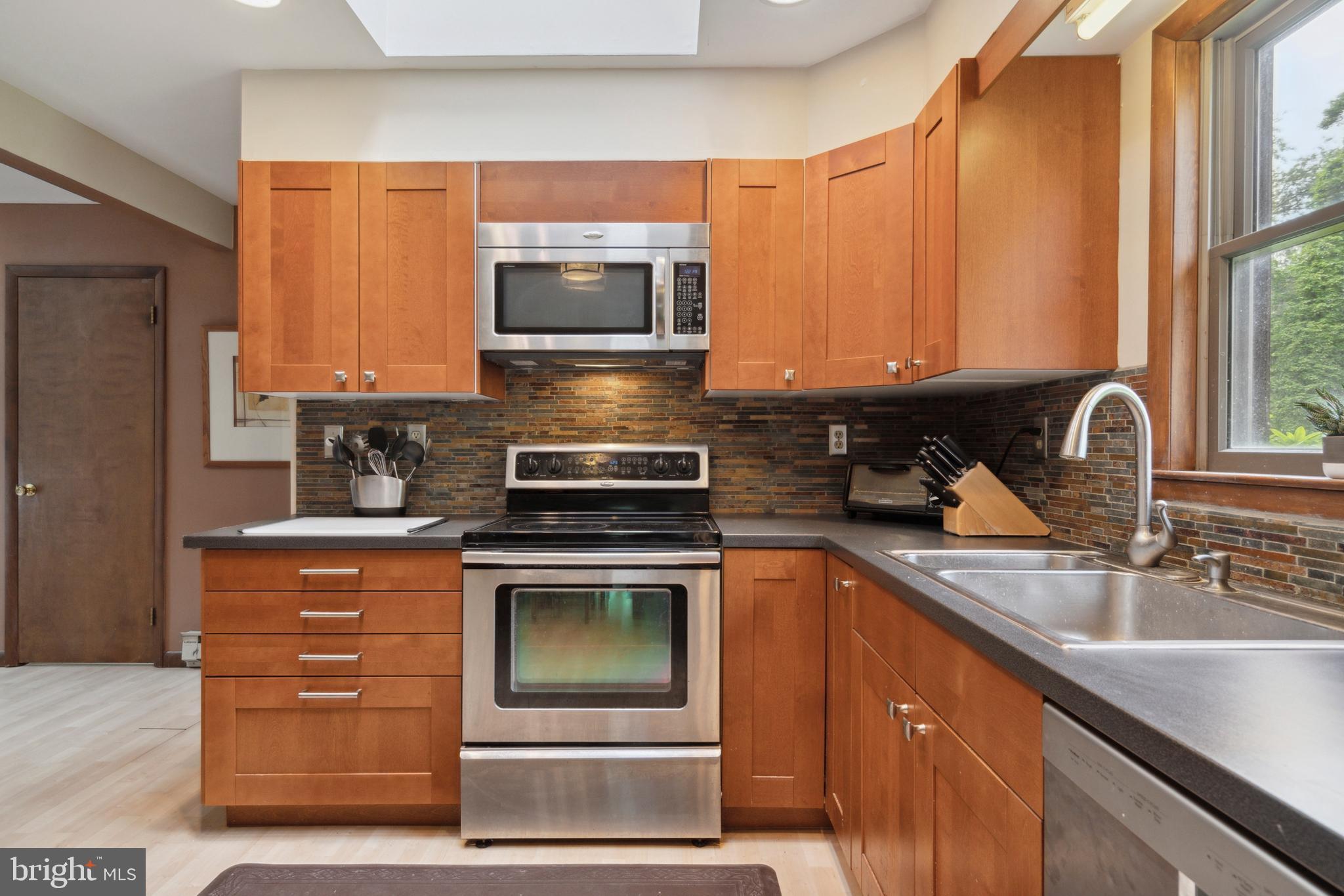 JOHNSON COMMONS - Residential