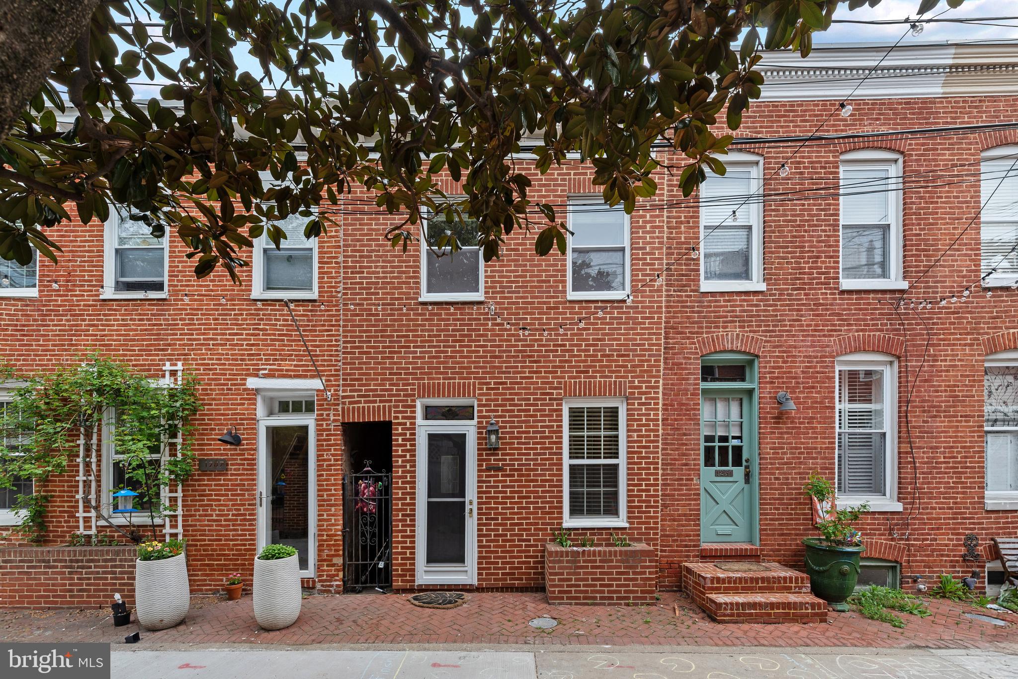 FEDERAL HILL HISTORIC DISTRICT - Residential